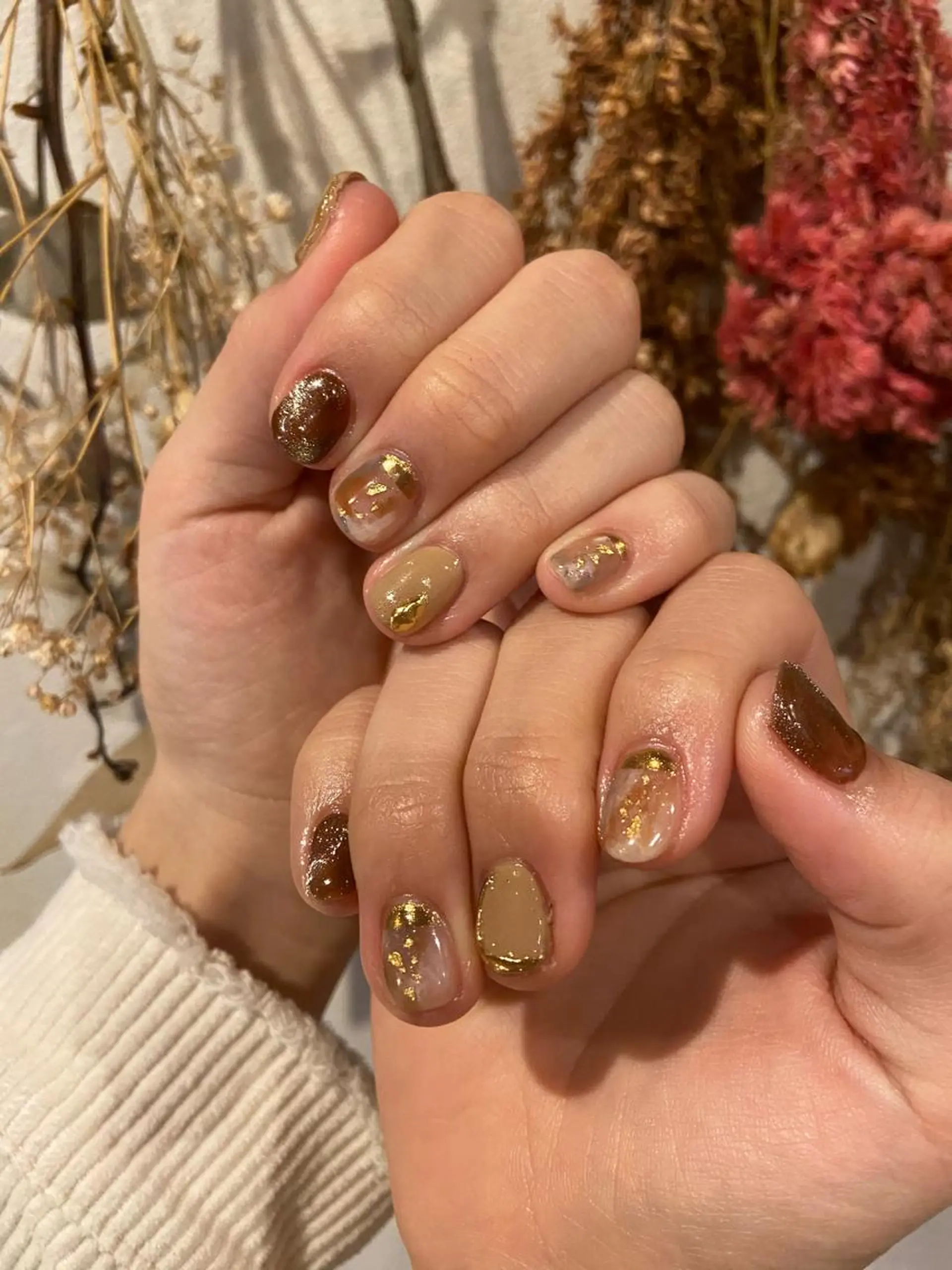 ネイル ミラーネイル ニュアンスネイル ショートネイル 冬ネイル . unffのネイルデザイン