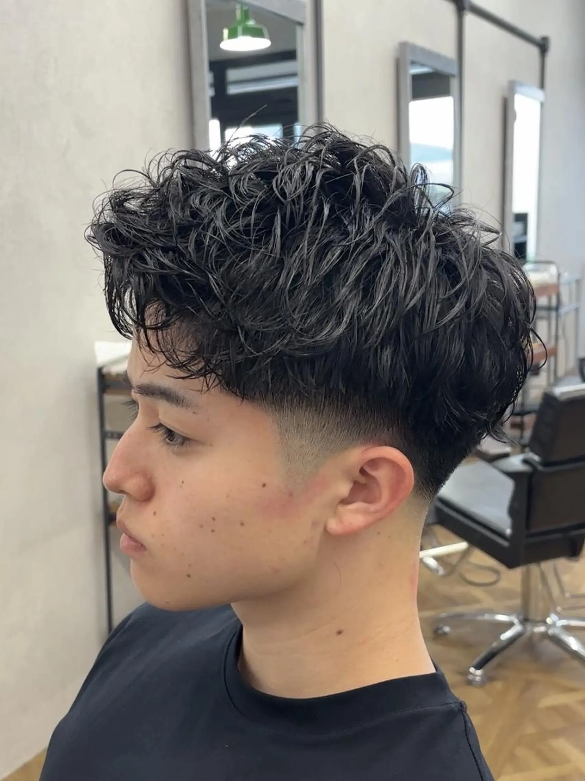 ショート パーマ 坪田 龍馬の眉毛・アイブロウイメージ