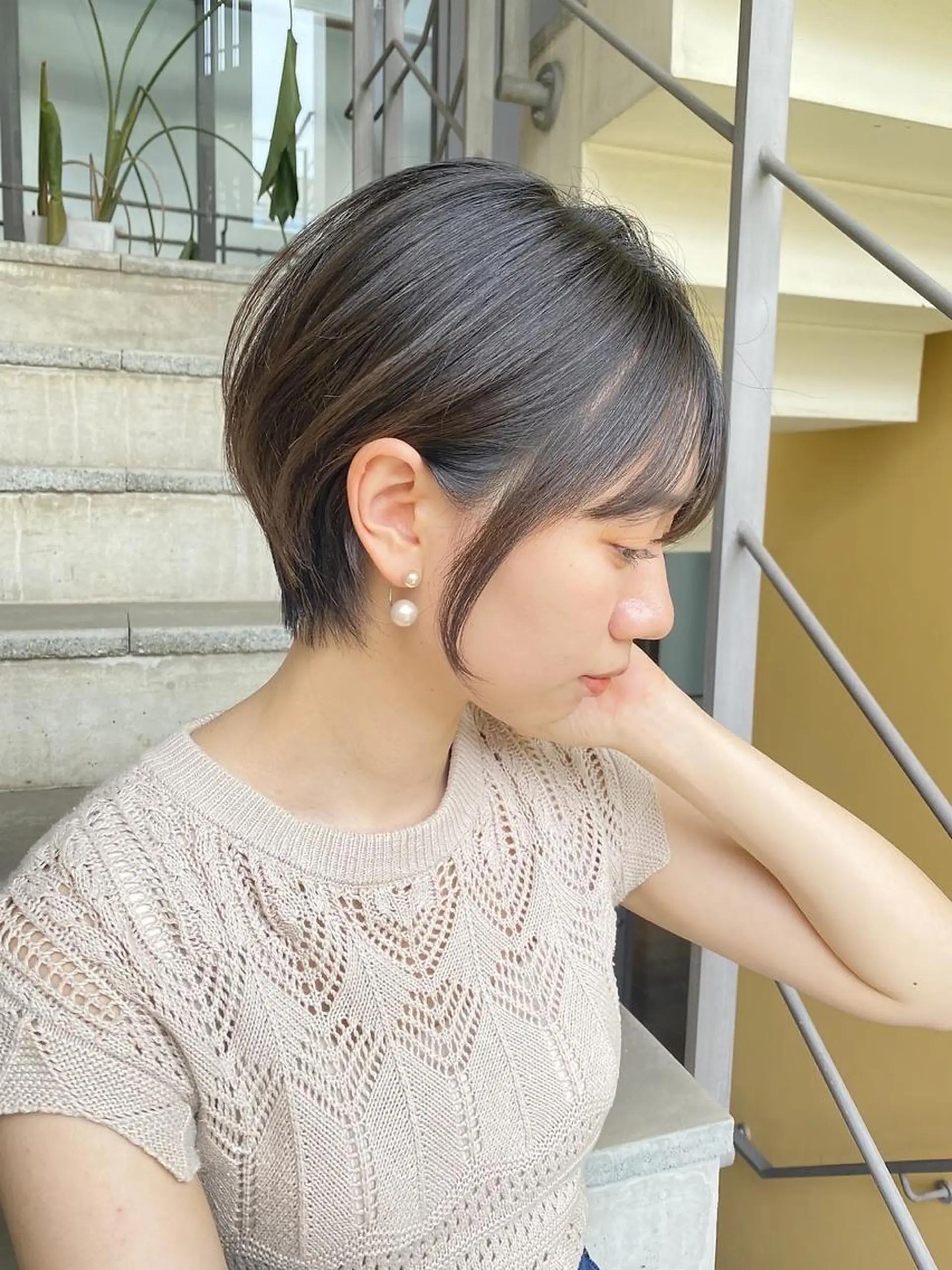 ショート カラー 切りっぱなしボブ ショートボブ ブリーチ ケアブリーチ ダブルカラー ❣️韓国レイヤー ❣️渡部晃輝のヘアスタイル