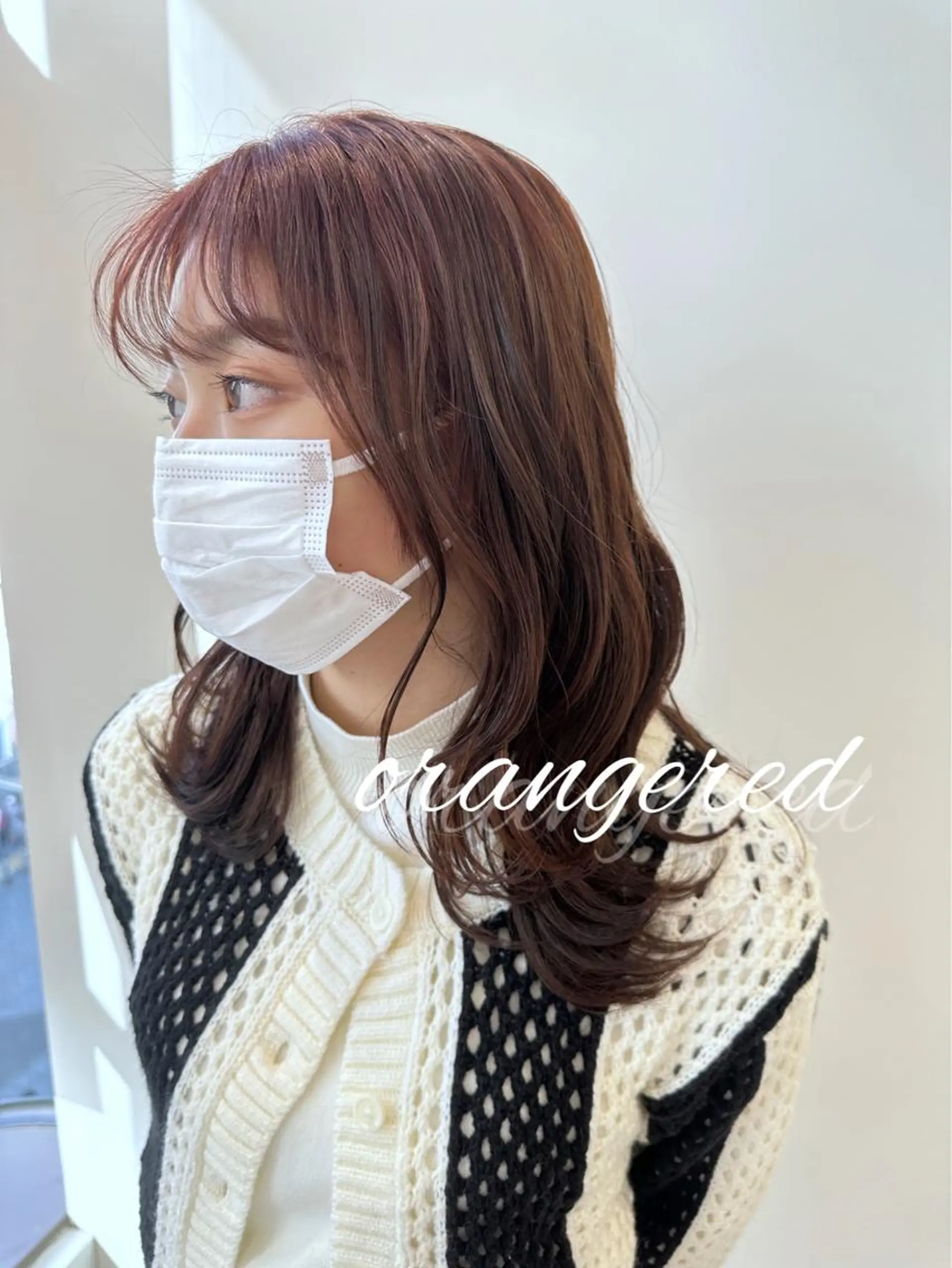 ミディアム カラー カット ヘアカラー ベージュ/インナー カラー🤍Rieのヘアスタイル