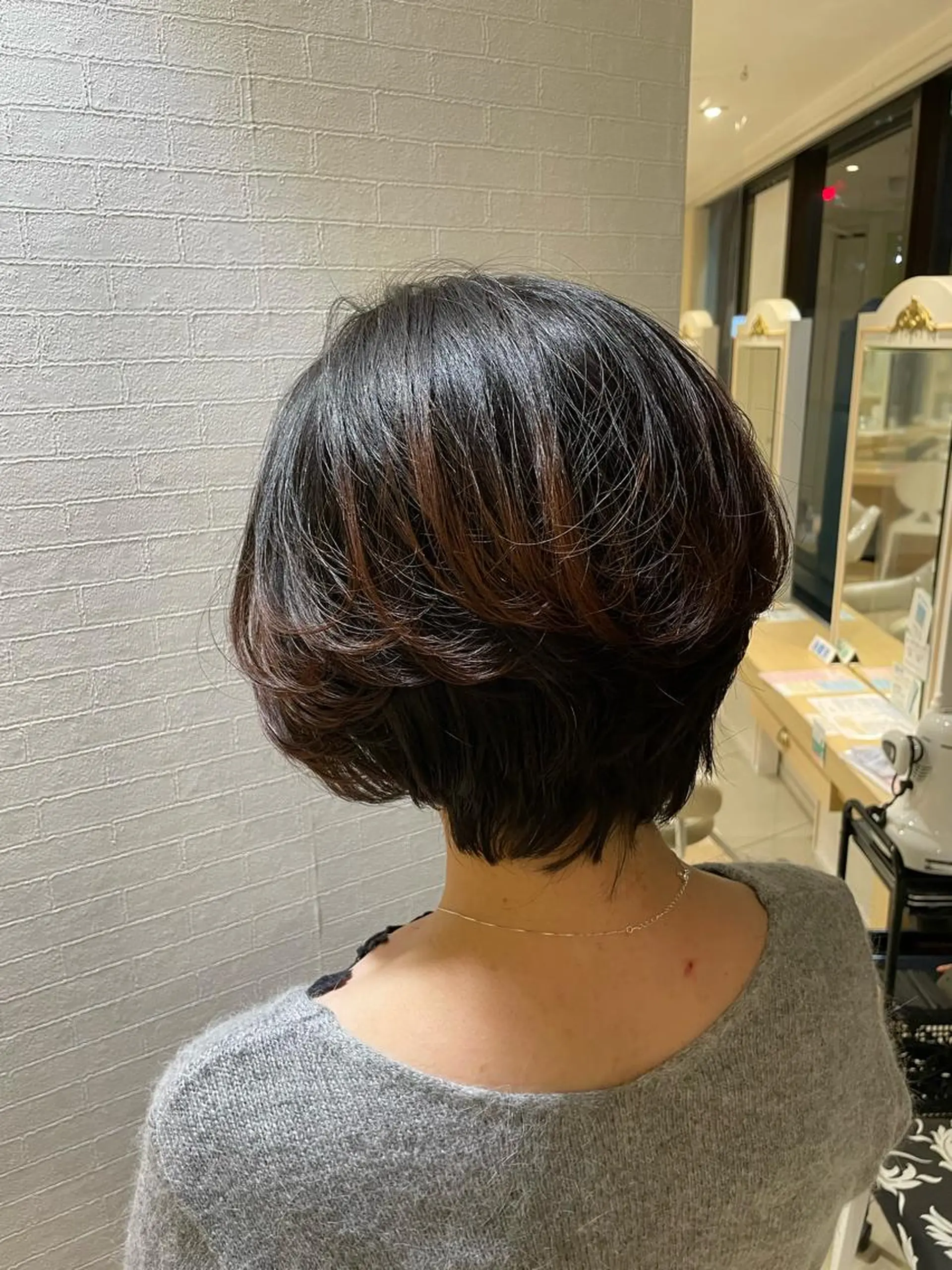 ショート パーマ 吉原 雪乃のヘアスタイル