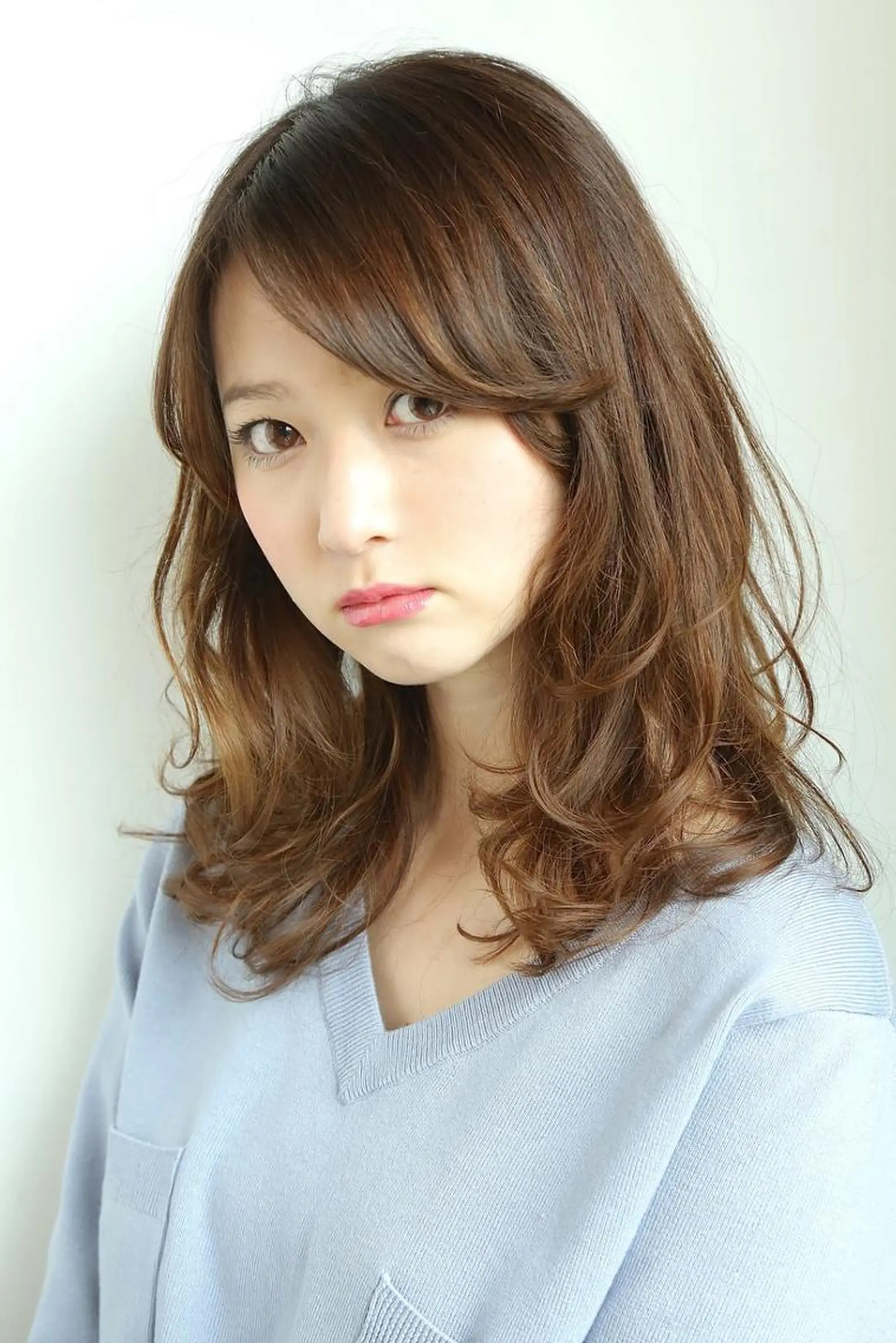 セミロング ヘアレスキュー つや髪本店のヘアスタイル