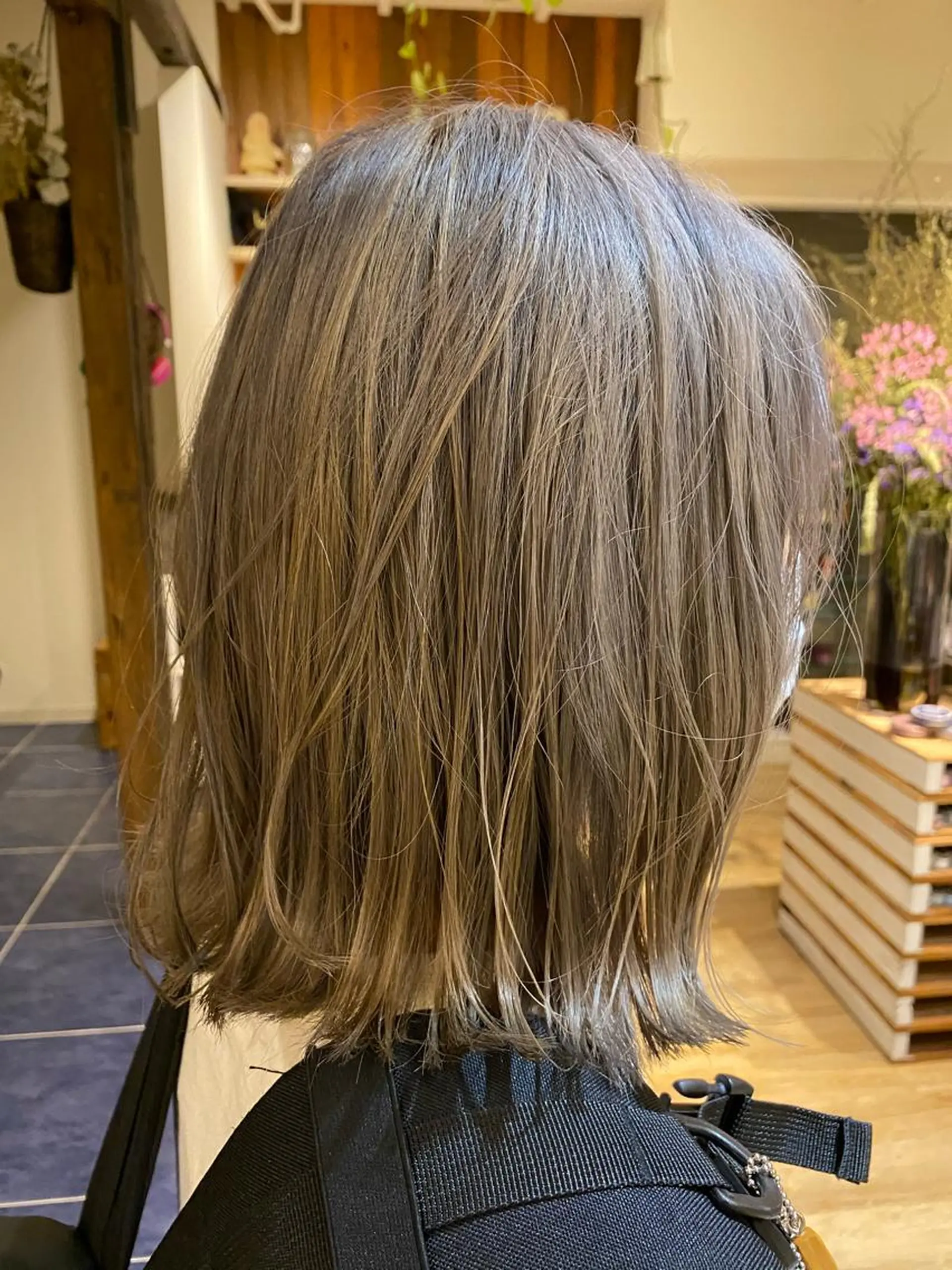 ミディアム カット ヘアカラー トリートメント ICON所属・艶美髪マスター 店長✂︎YUKKEのヘアスタイル