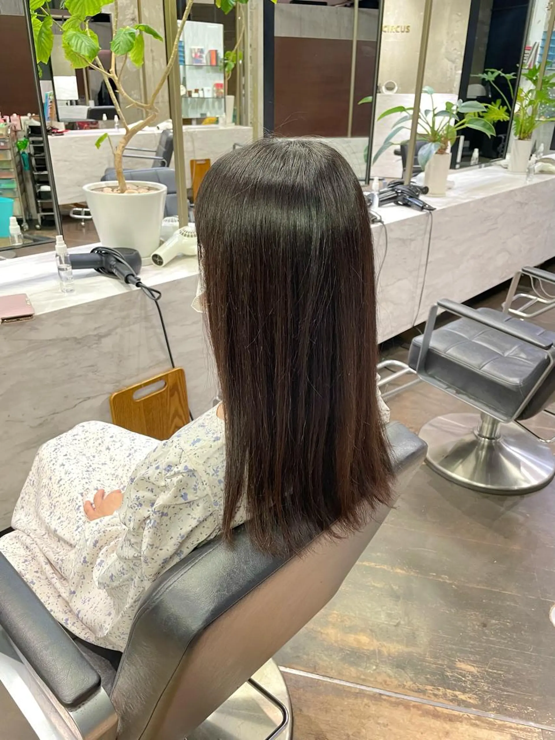 ロング パーマ ストレートパーマ ｈｉｙｏｒｉ 🧸のヘアスタイル