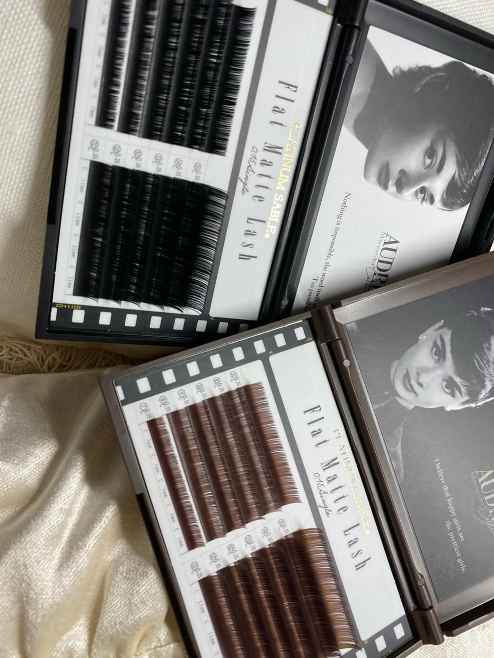 マツエク・マツパ カラーマツエク フラットラッシュ 中村 美紀の眉毛・アイブロウイメージ