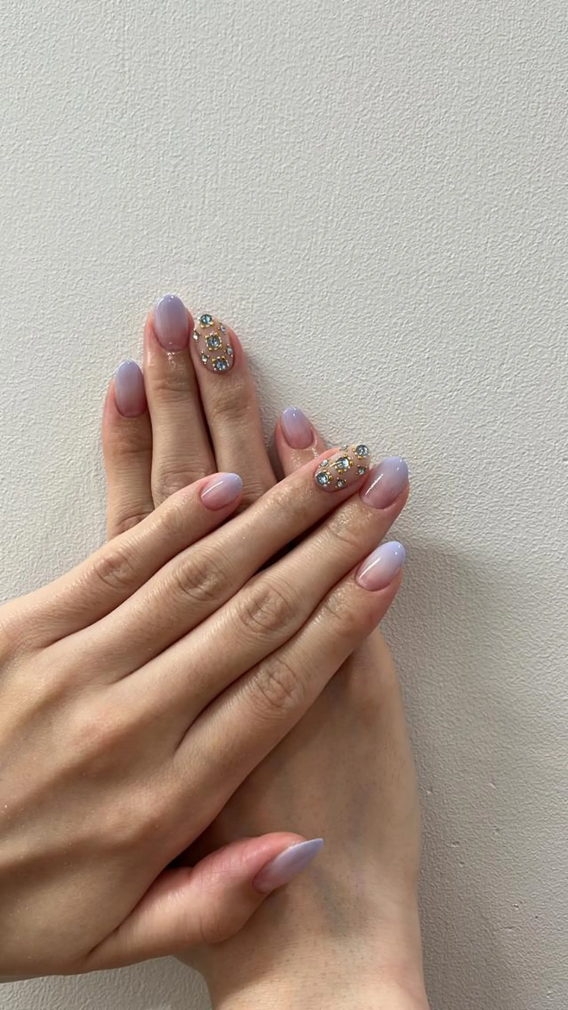 ネイル éclat-nail salon-所属・松本 ゆみかのネイルデザイン