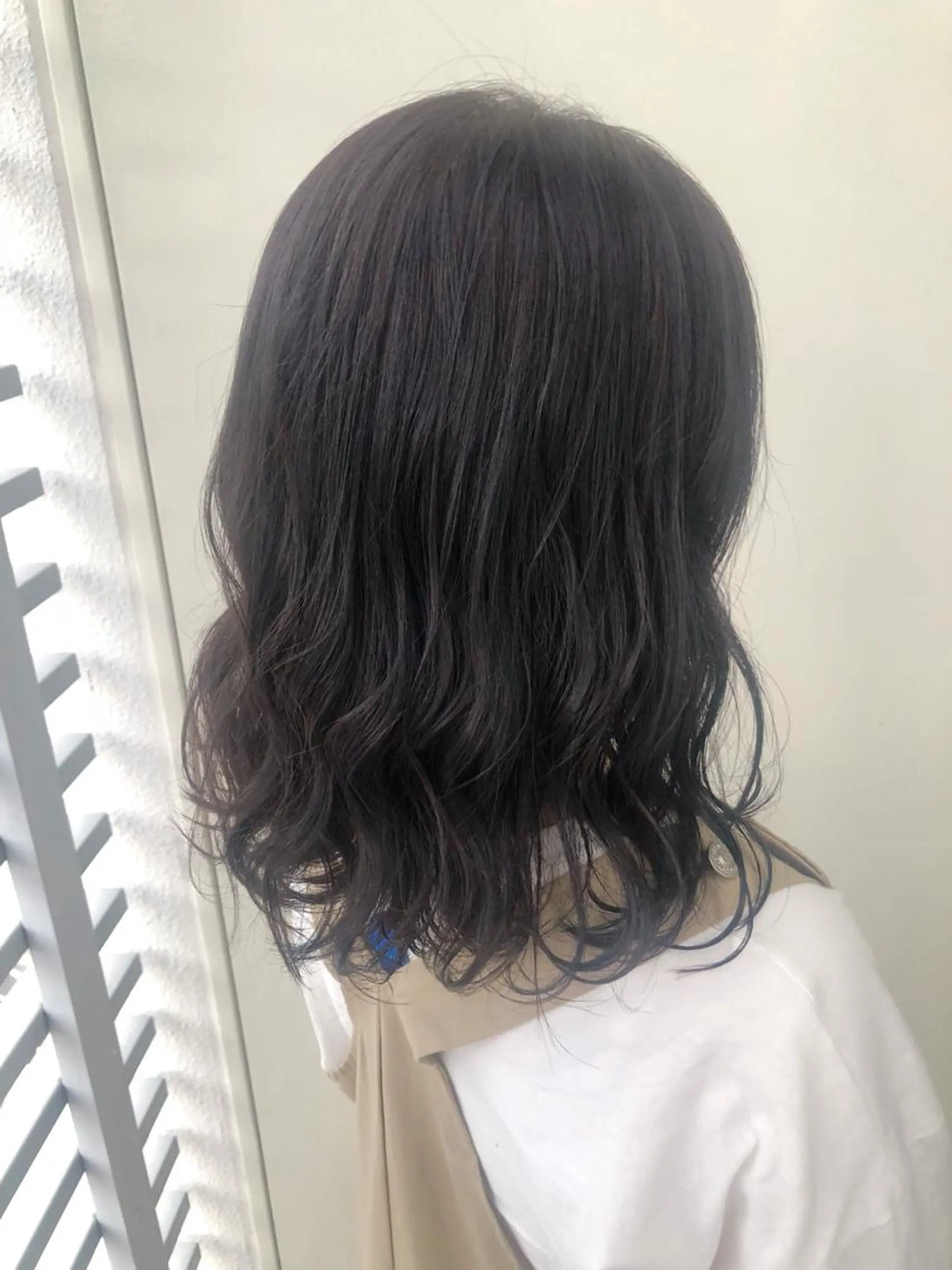 ミディアム カラー 韓国ヘア顔周りカット 艶髪ベージュtamaのヘアスタイル