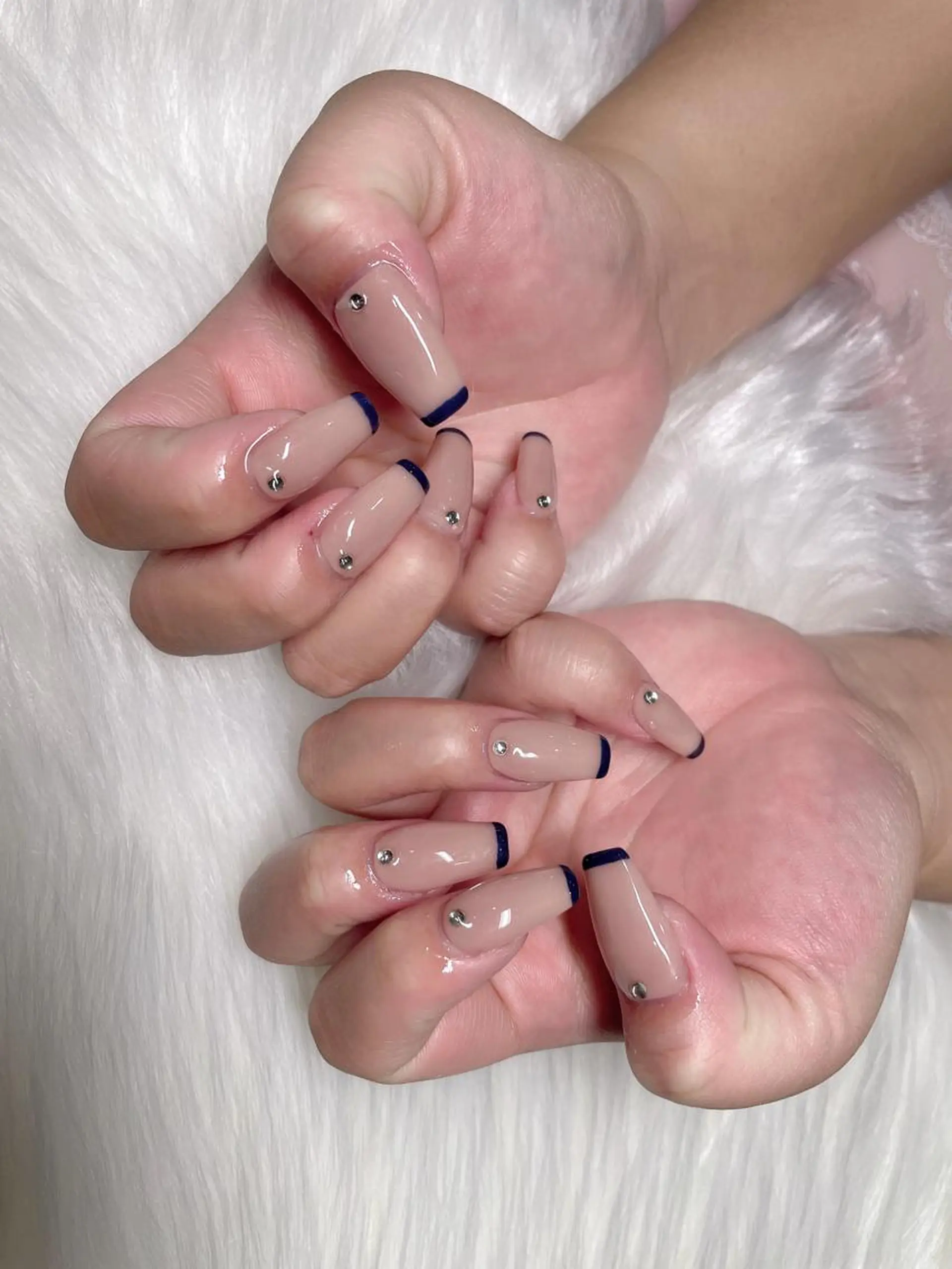 ミディアム ネイル 《LB》ラブリエ Nail&eyeのマツエク・マツパデザイン