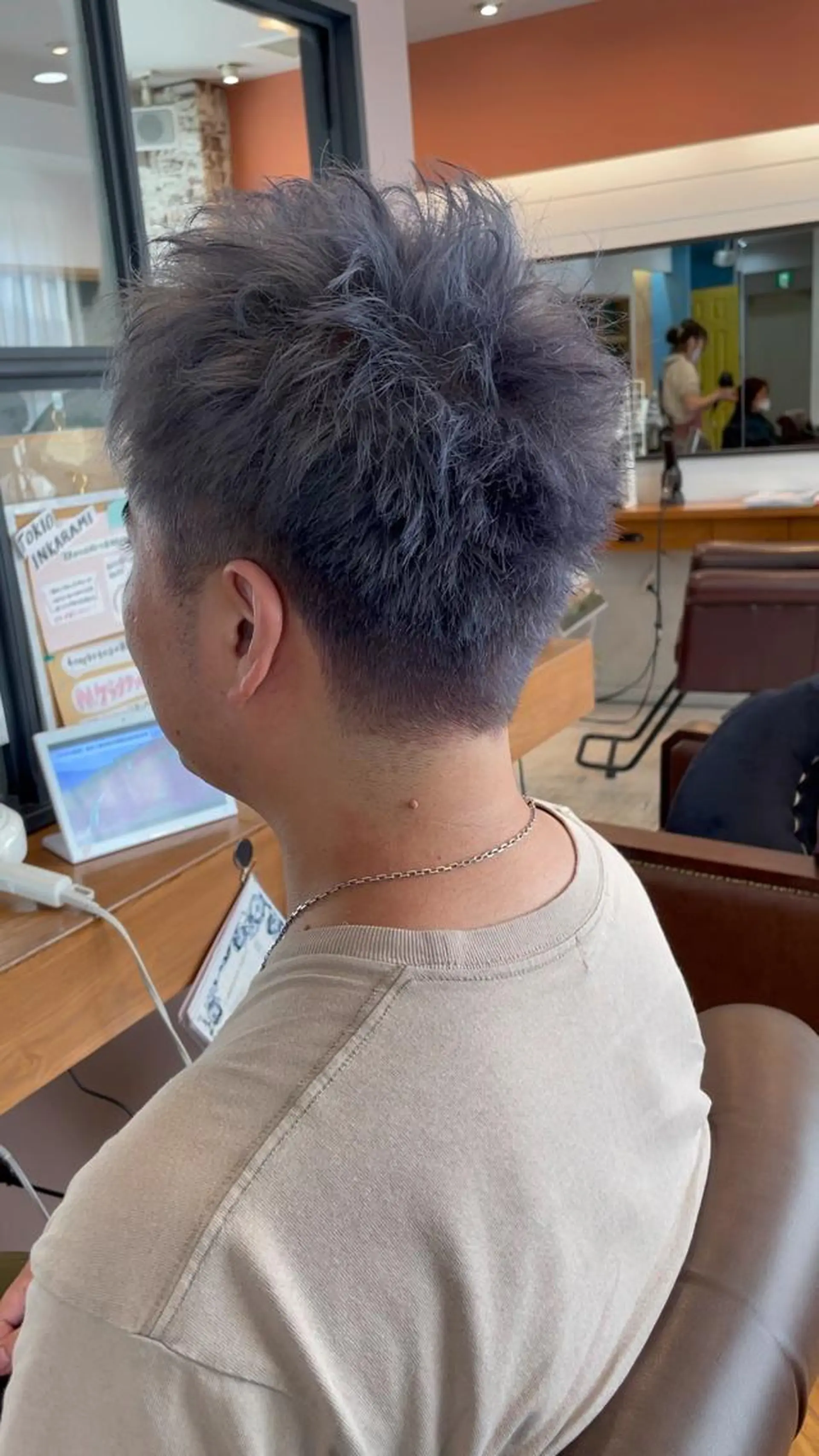 ショート カラー ブリーチ カット ヘアカラー トリートメント 廣瀬 智志のヘアスタイル