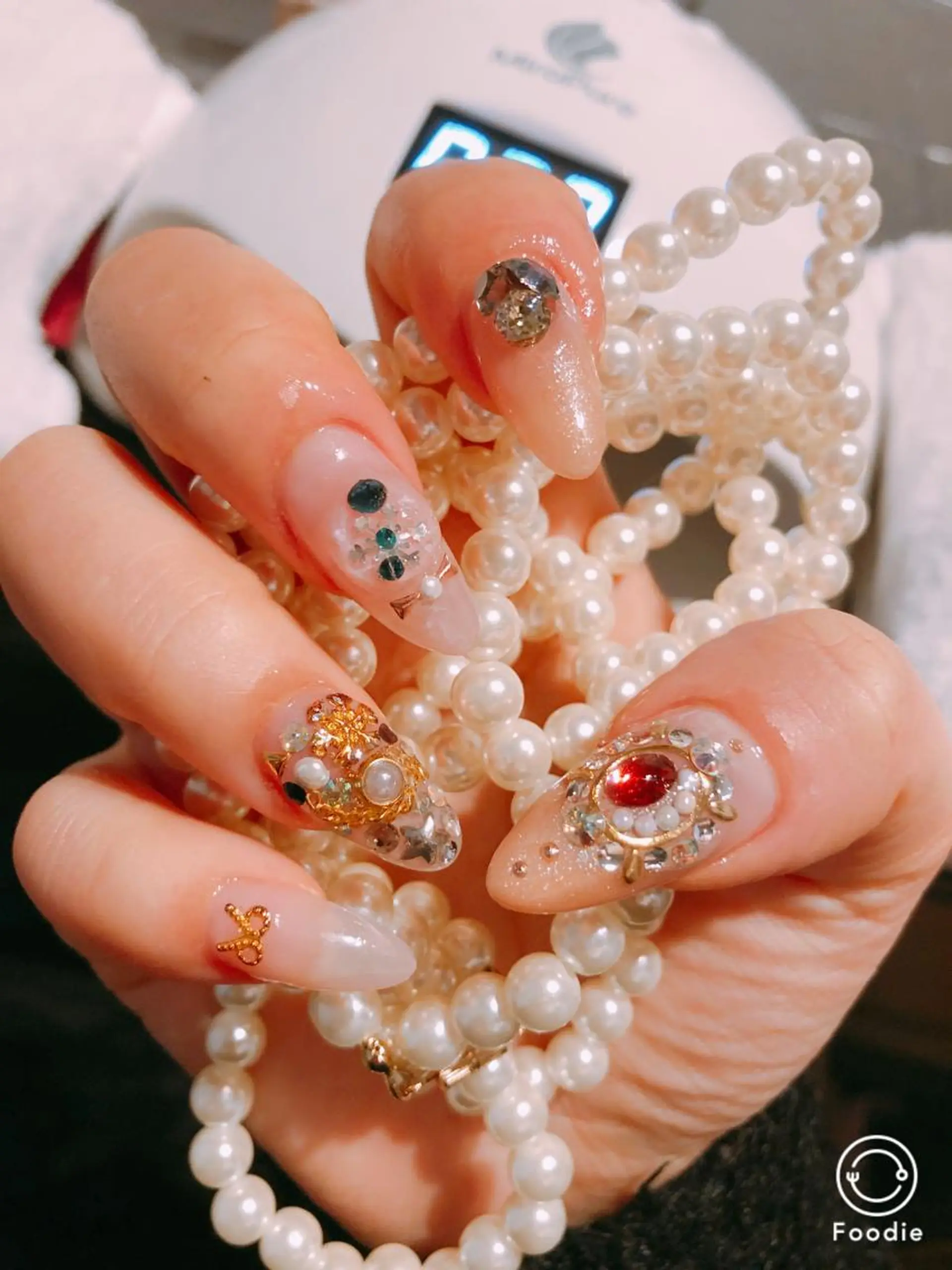 ミディアム ネイル 長さ出し専門 nynaのネイルデザイン