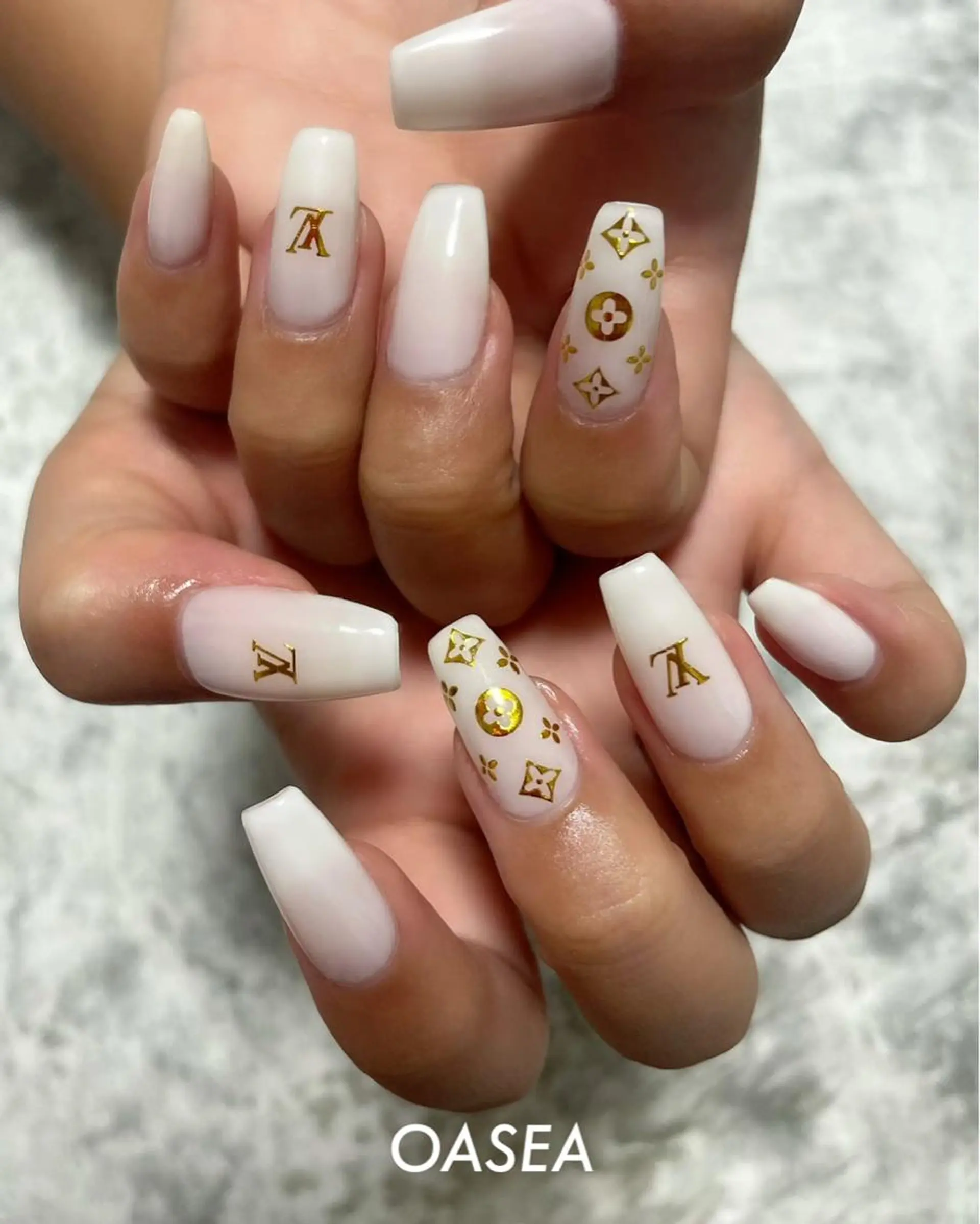 ネイル 🌞💜 KAORI 🌴のネイルデザイン