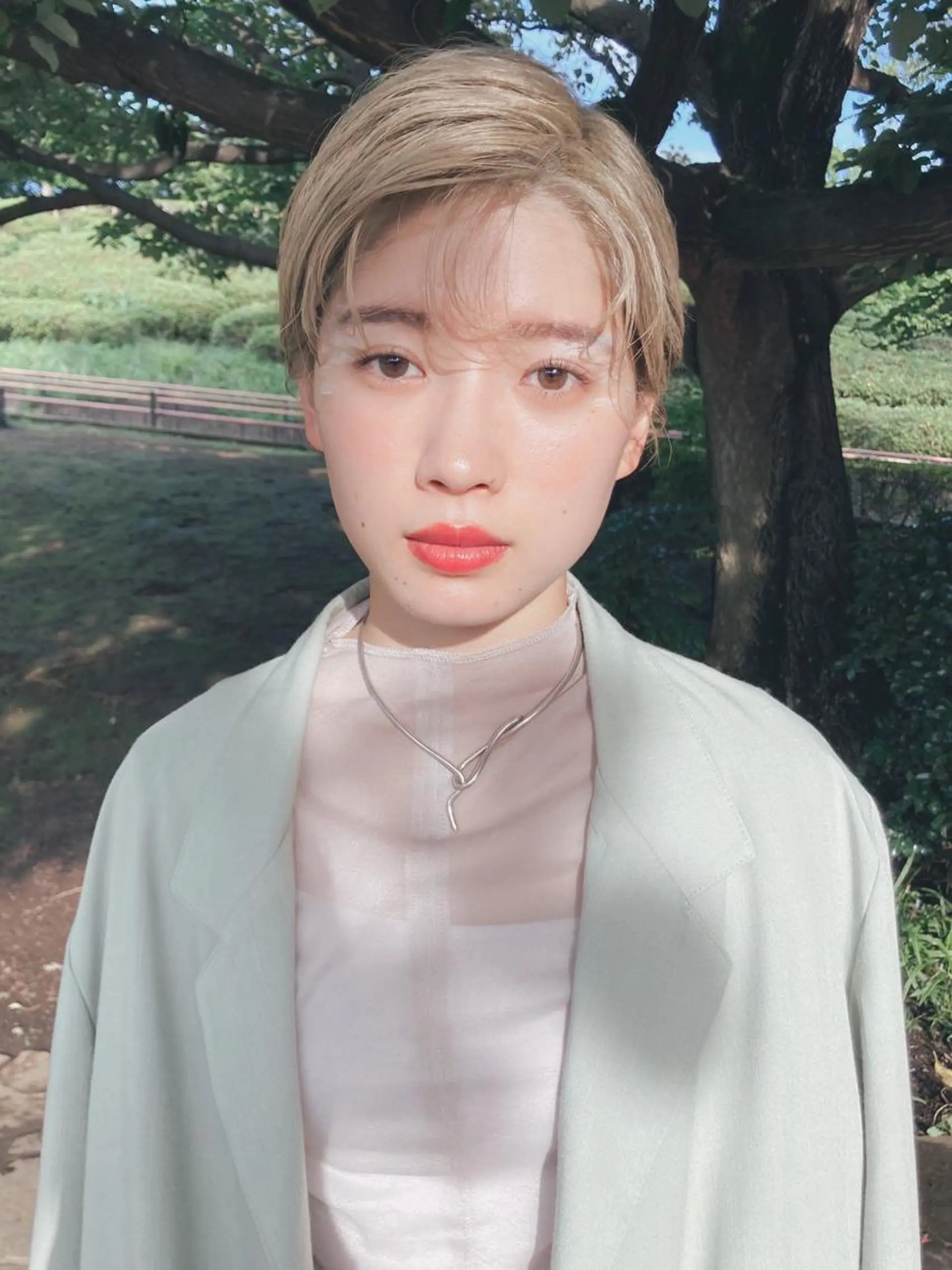 ショート 金田 夏野のヘアスタイル