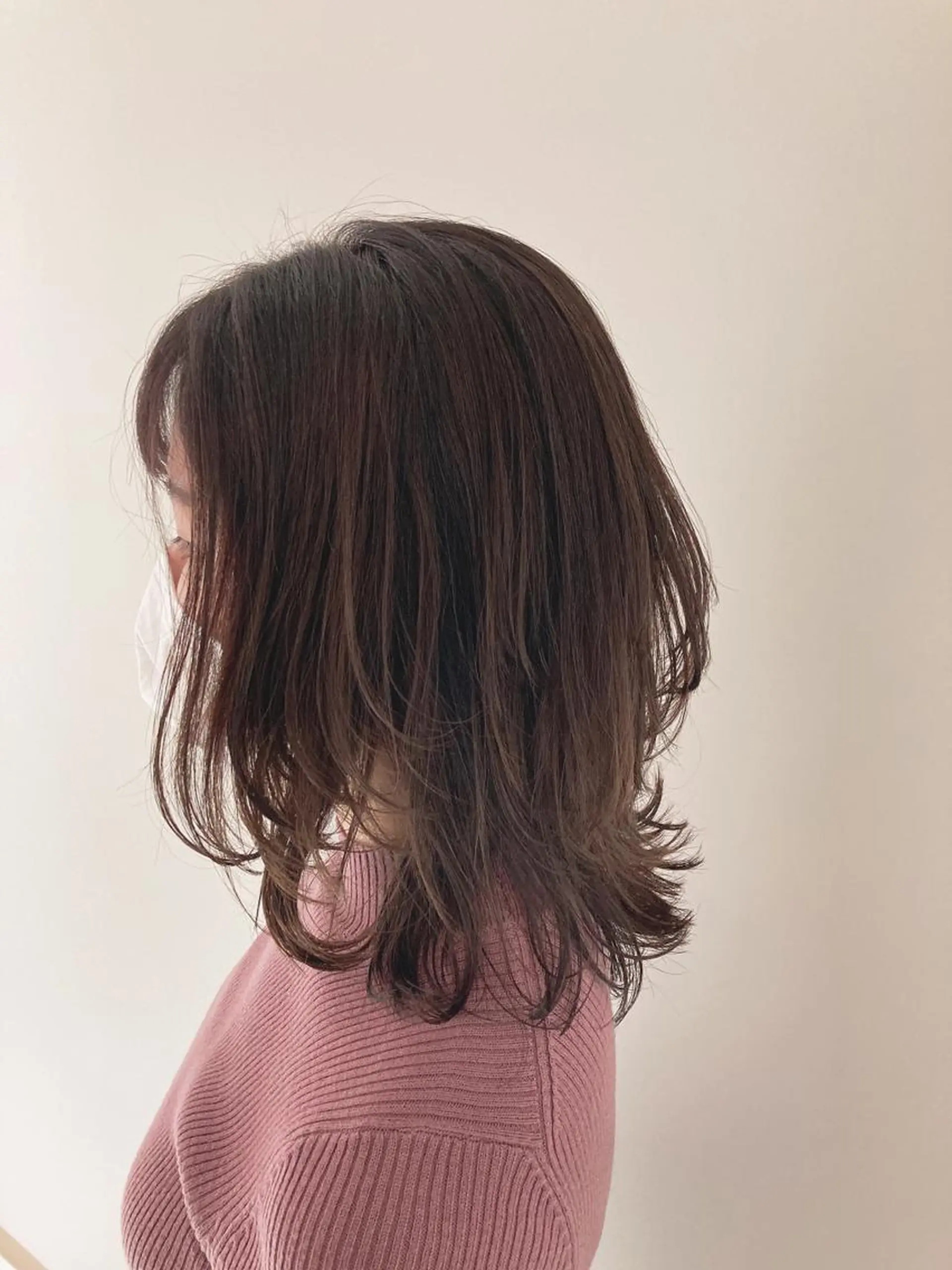 セミロング ウルフカット 野村 さなみ✨ぱっつんボブのヘアスタイル