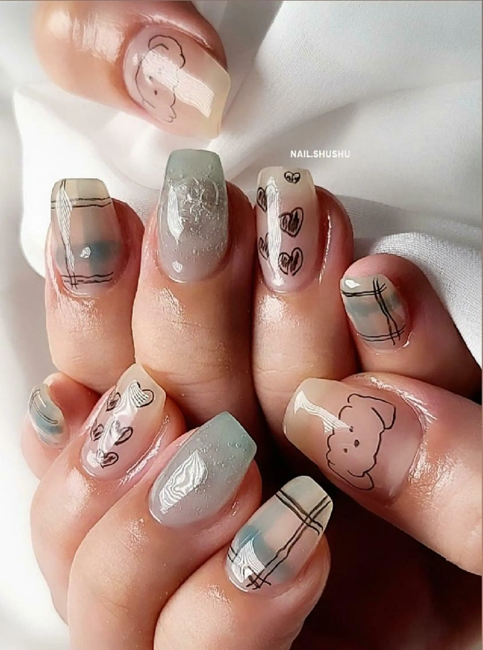 ネイル 持ち込み ニュアンスネイル ワンカラーネイル シンプルネイル 夏ネイル 3dパーツ/流行り 👧shushu❤️のネイルデザイン