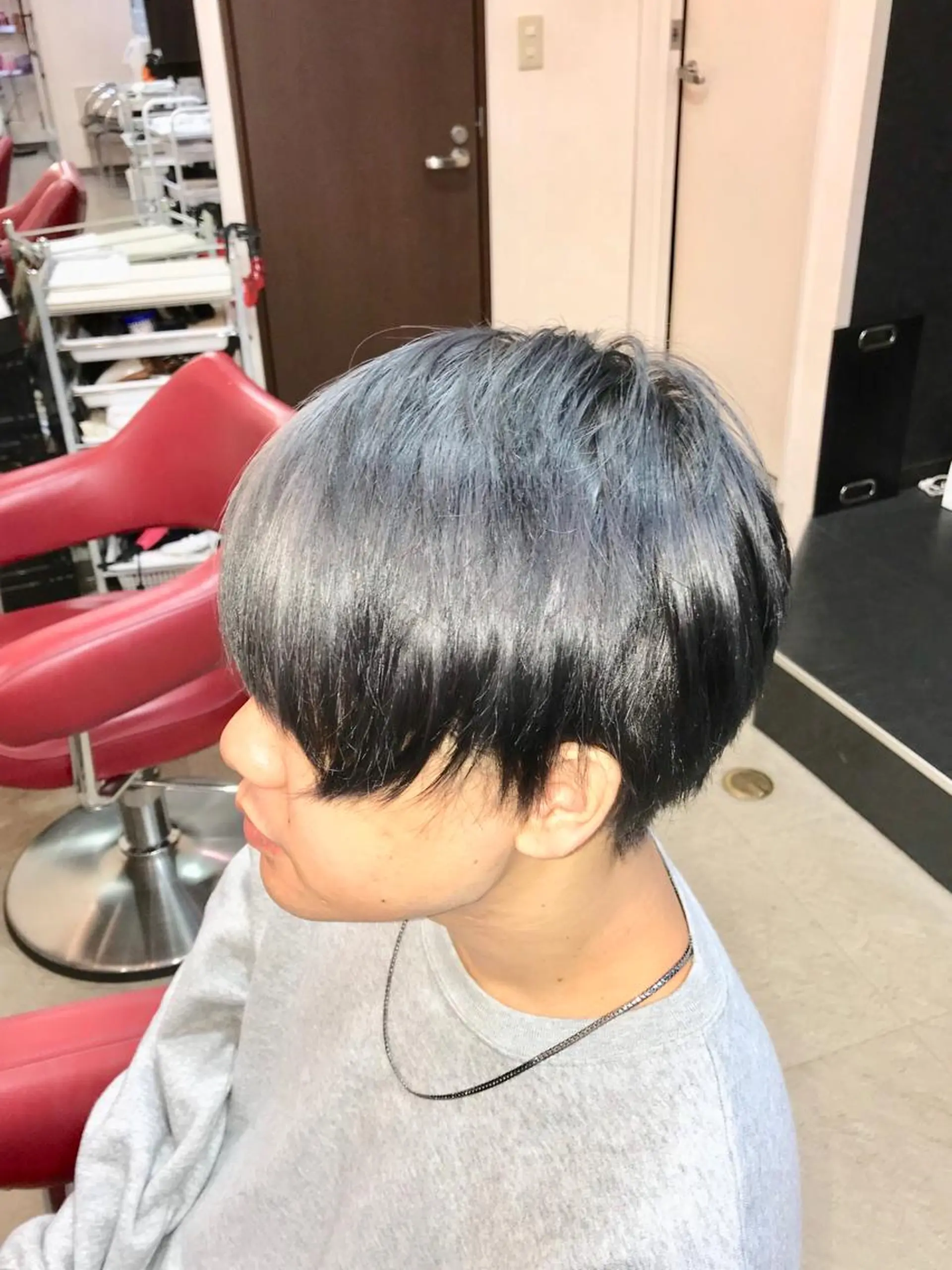 カラー メンズ ヘアカラー トリートメント 渋谷宮益坂 omoのヘアスタイル