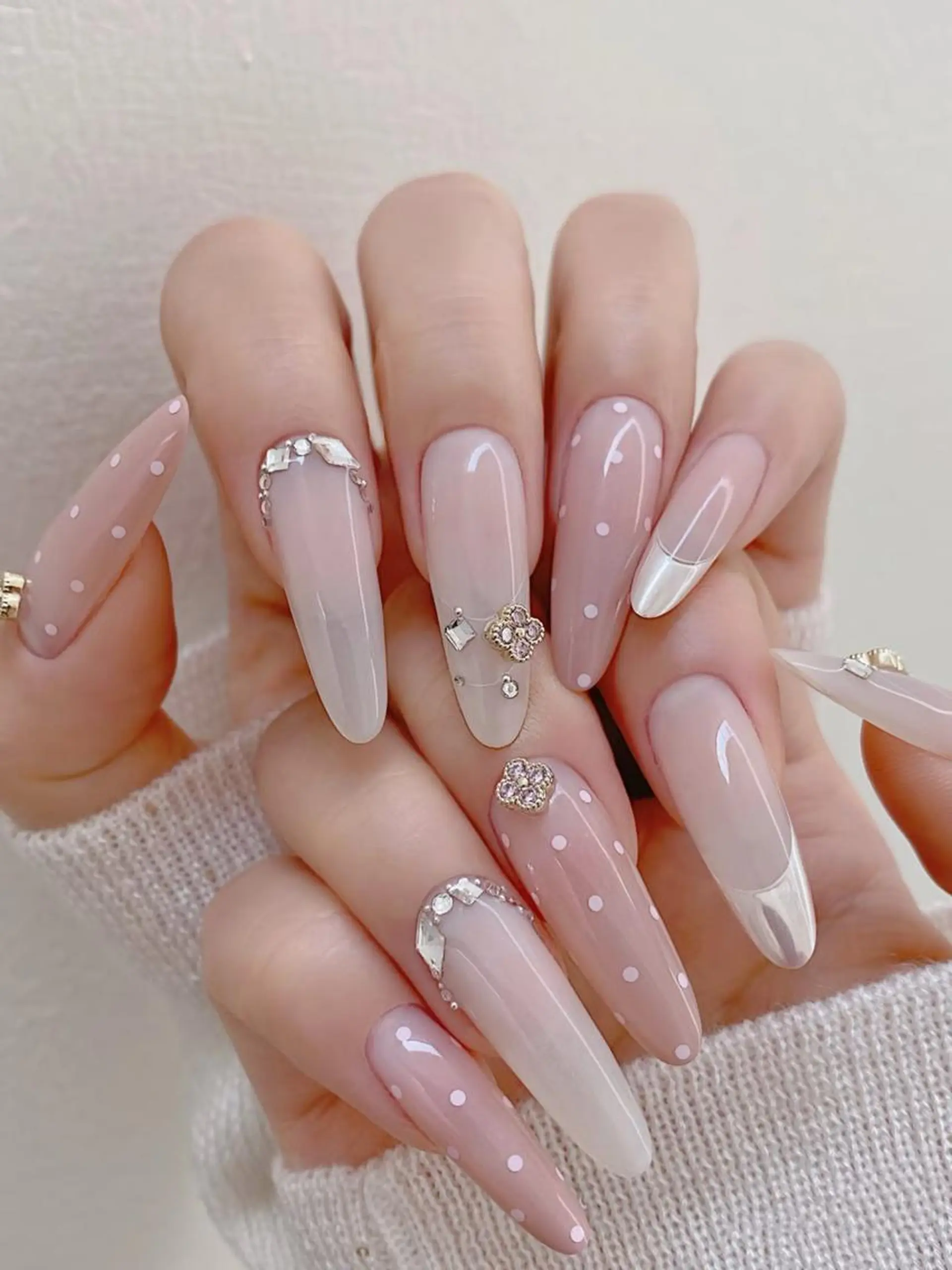 ネイル ハンドネイル Minminネイル 💅スイスイのネイルデザイン