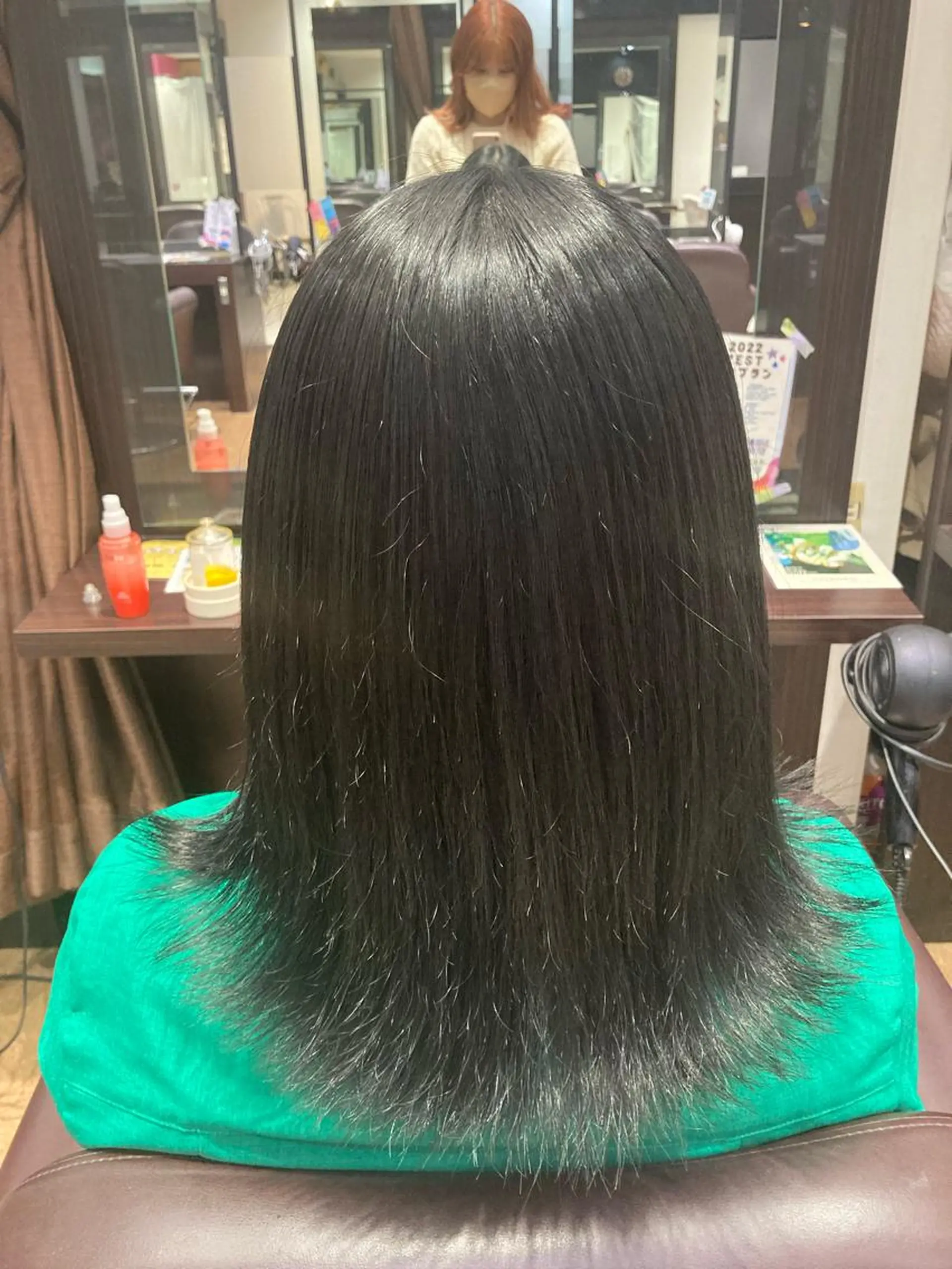 セミロング カラー レピア　博多駅前店所属・LEPIA 博多駅前店のマツエク・マツパデザイン