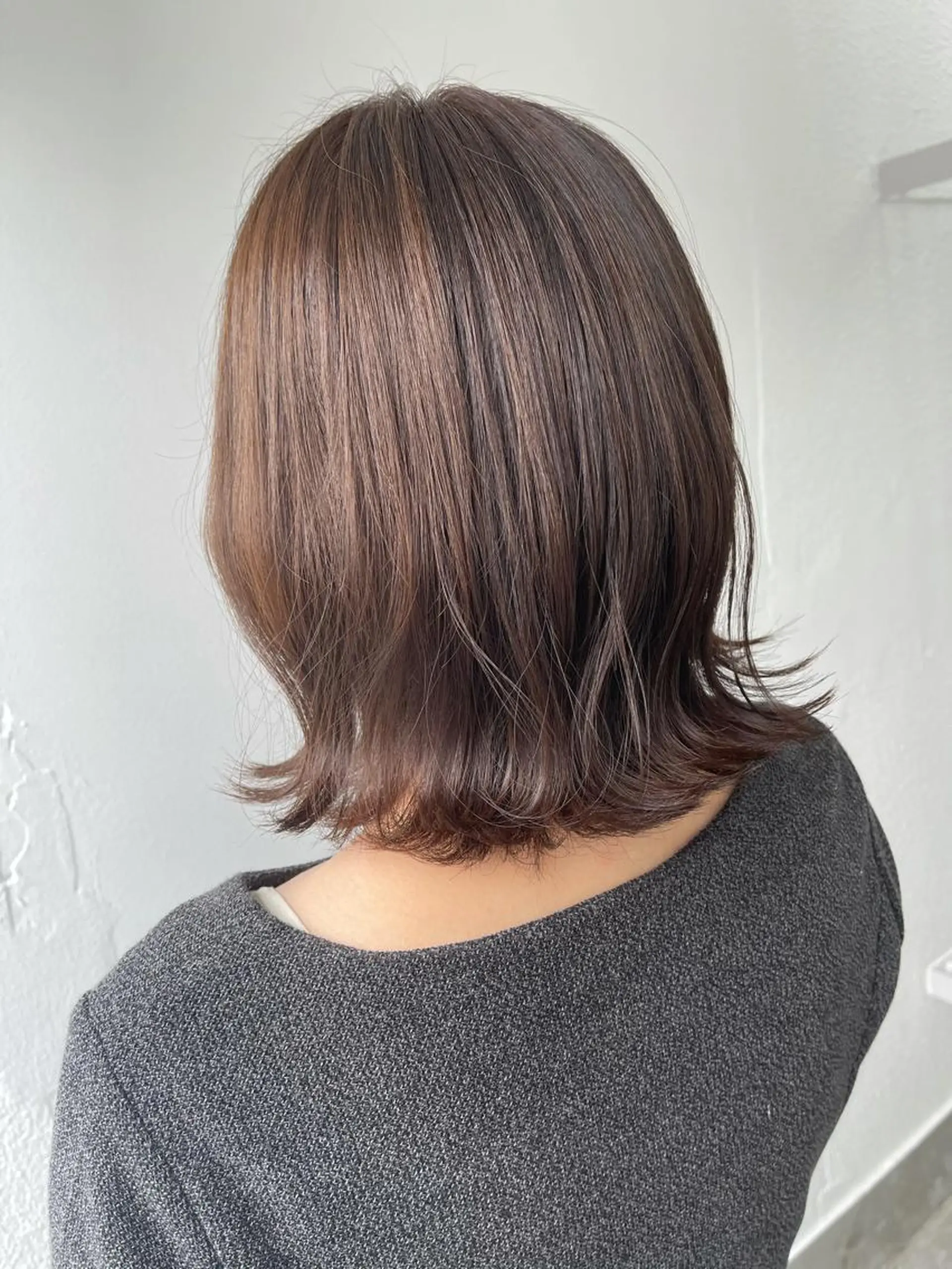 ミディアム カラー トリートメント カット ヘアカラー トリートメント &chaLme   心斎橋所属・emi/髪質改善/ 韓国風/艶カラーのヘアスタイル