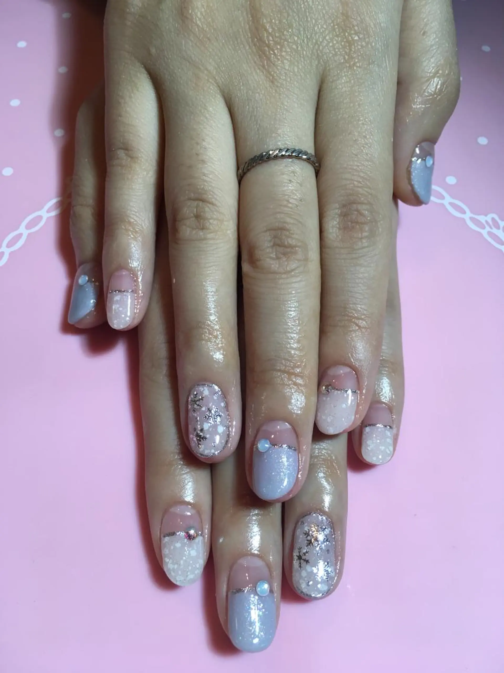 ネイル 古川 里美のネイルデザイン