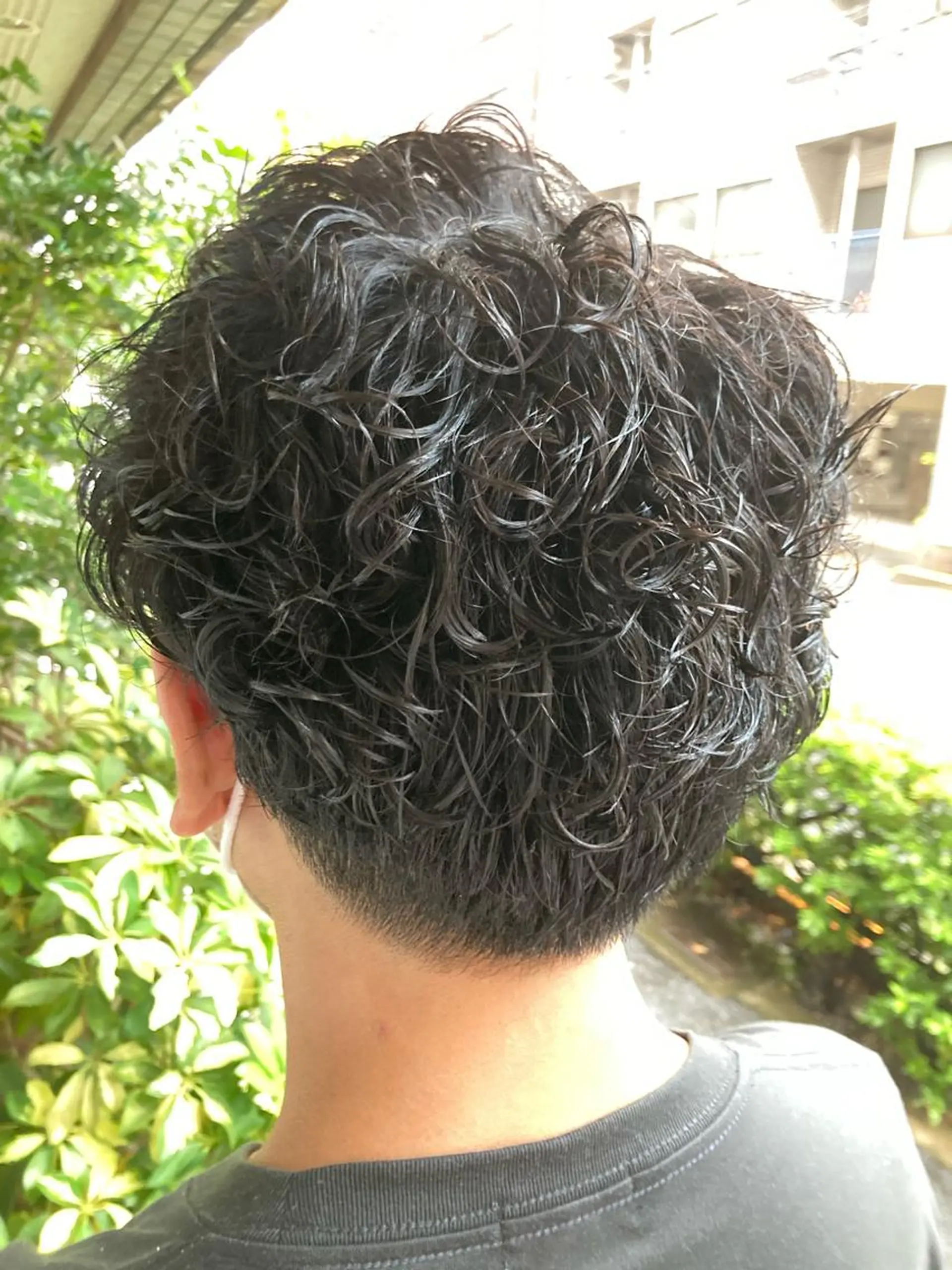 ショート パーマ メンズ 勝俣 政季のヘアスタイル