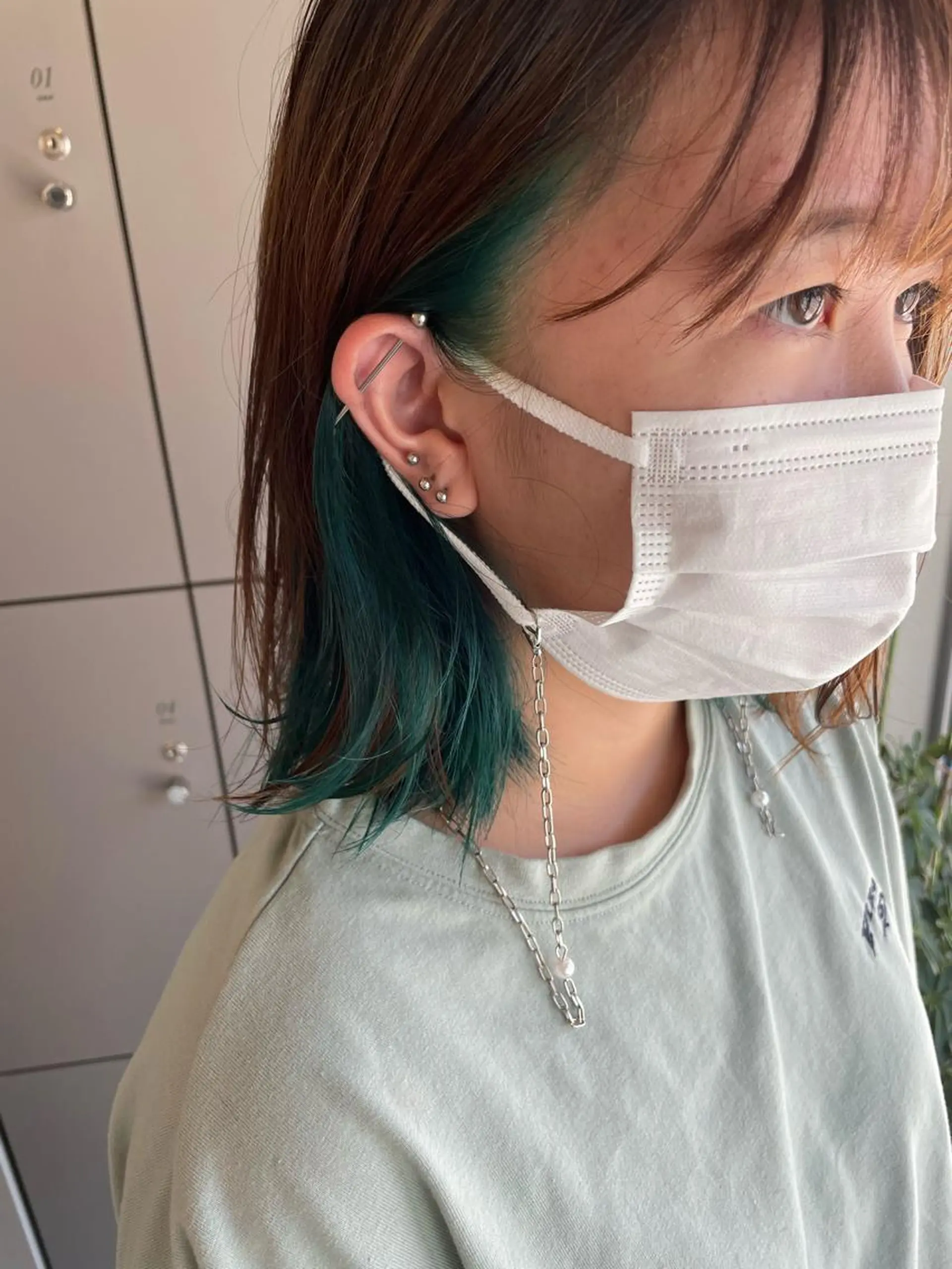 ミディアム 切りっぱなしボブ ショートボブ ミディアムパーマ ミストバング ボブ C’LD hair  produce /シールドヘア所属・モテ髪/ボブ/ショー ト/アダチフウトのヘアスタイル