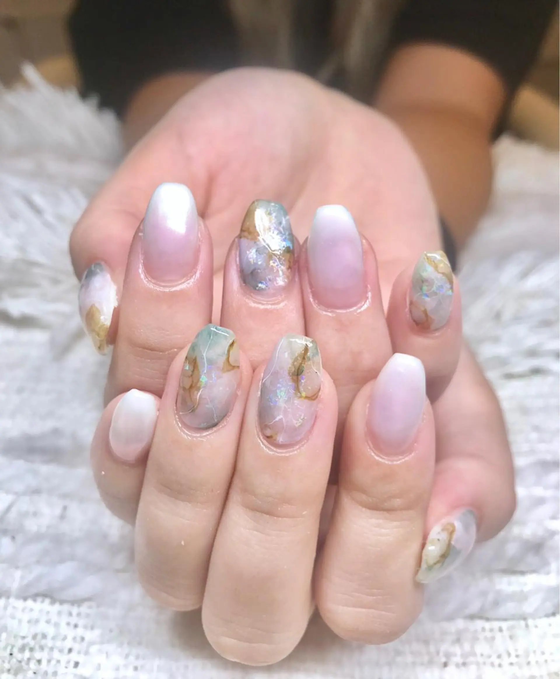 ミディアム ネイル マツエク・マツパ ハンドネイル ハンドケア nail&eye Aoのマツエク・マツパデザイン