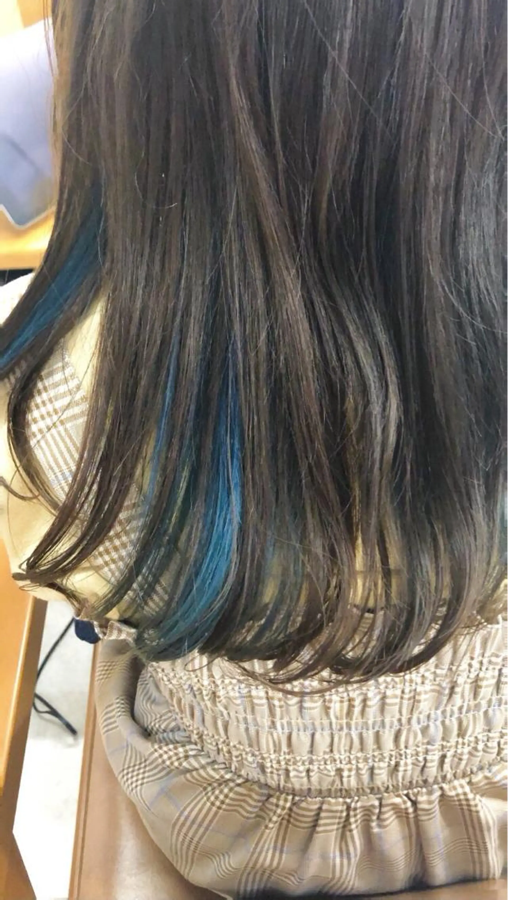 セミロング カラー 横浜似合わせ美容師 スタイリスト✂️ゆりのヘアスタイル