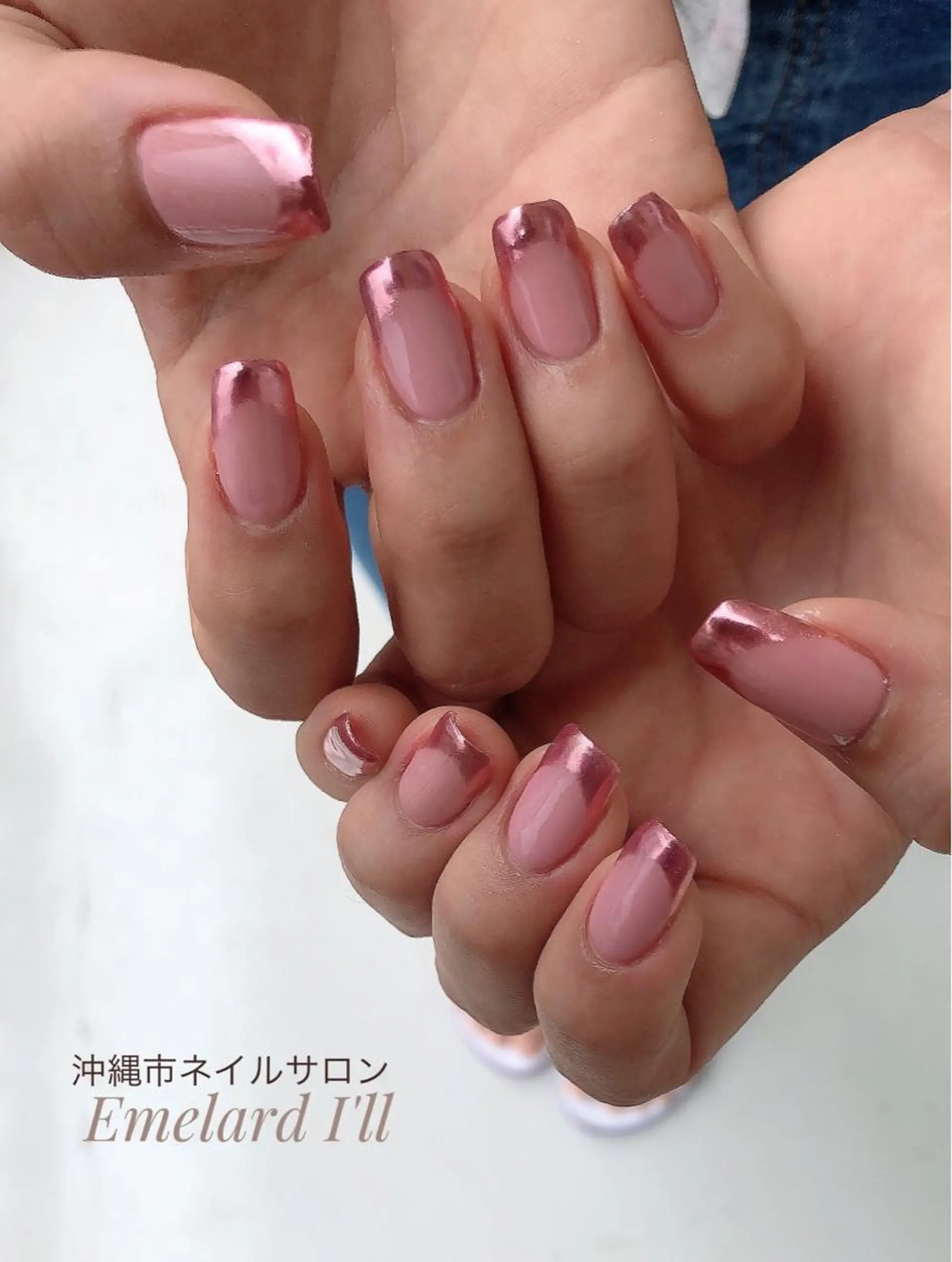 ネイル フレンチネイル ミラーネイル 沖縄市ネイルサロン エメラルドアイルのネイルデザイン