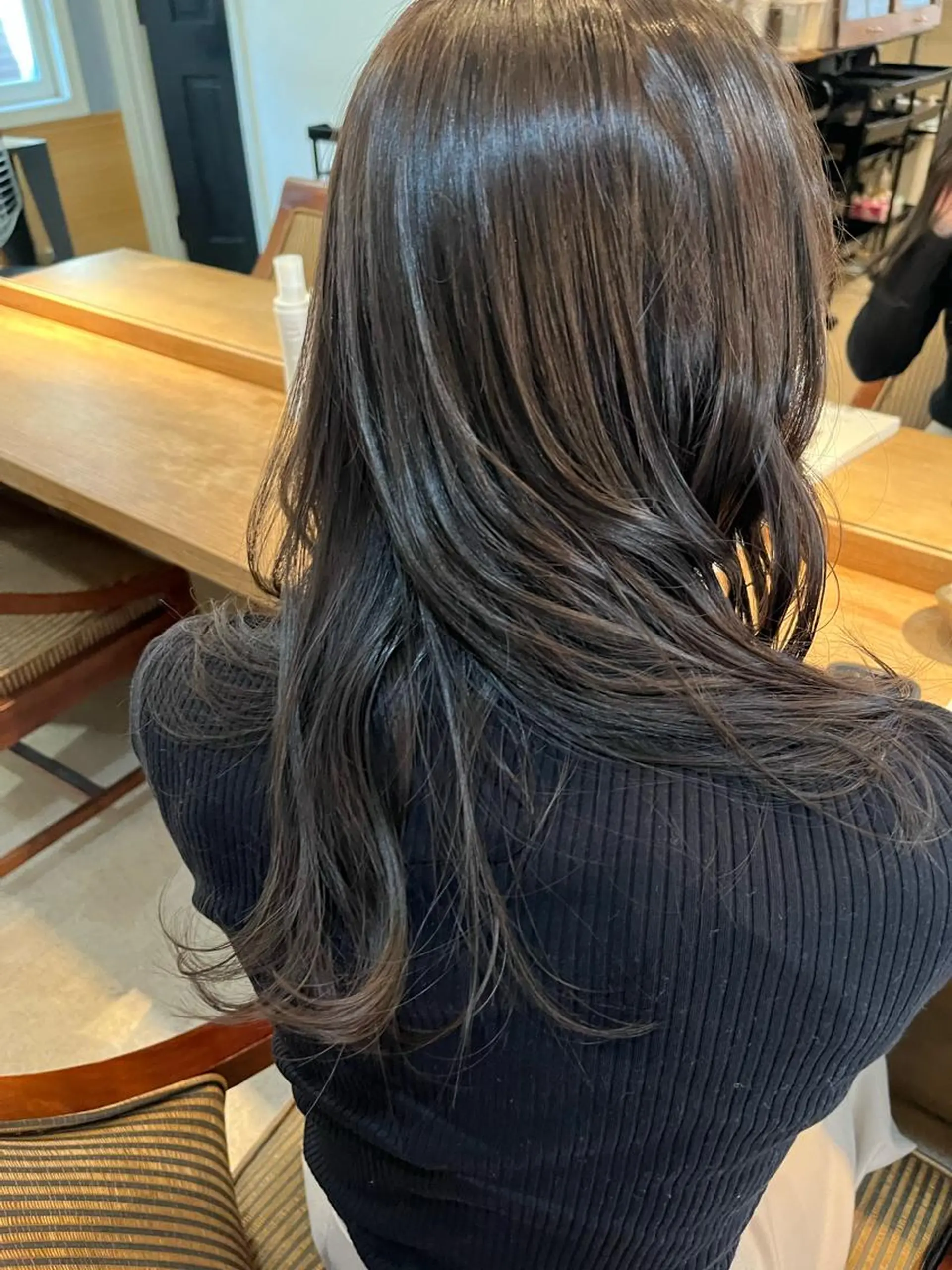 セミロング カラー カット ヘアカラー トリートメント NOUN所属・eri kinjoのヘアスタイル