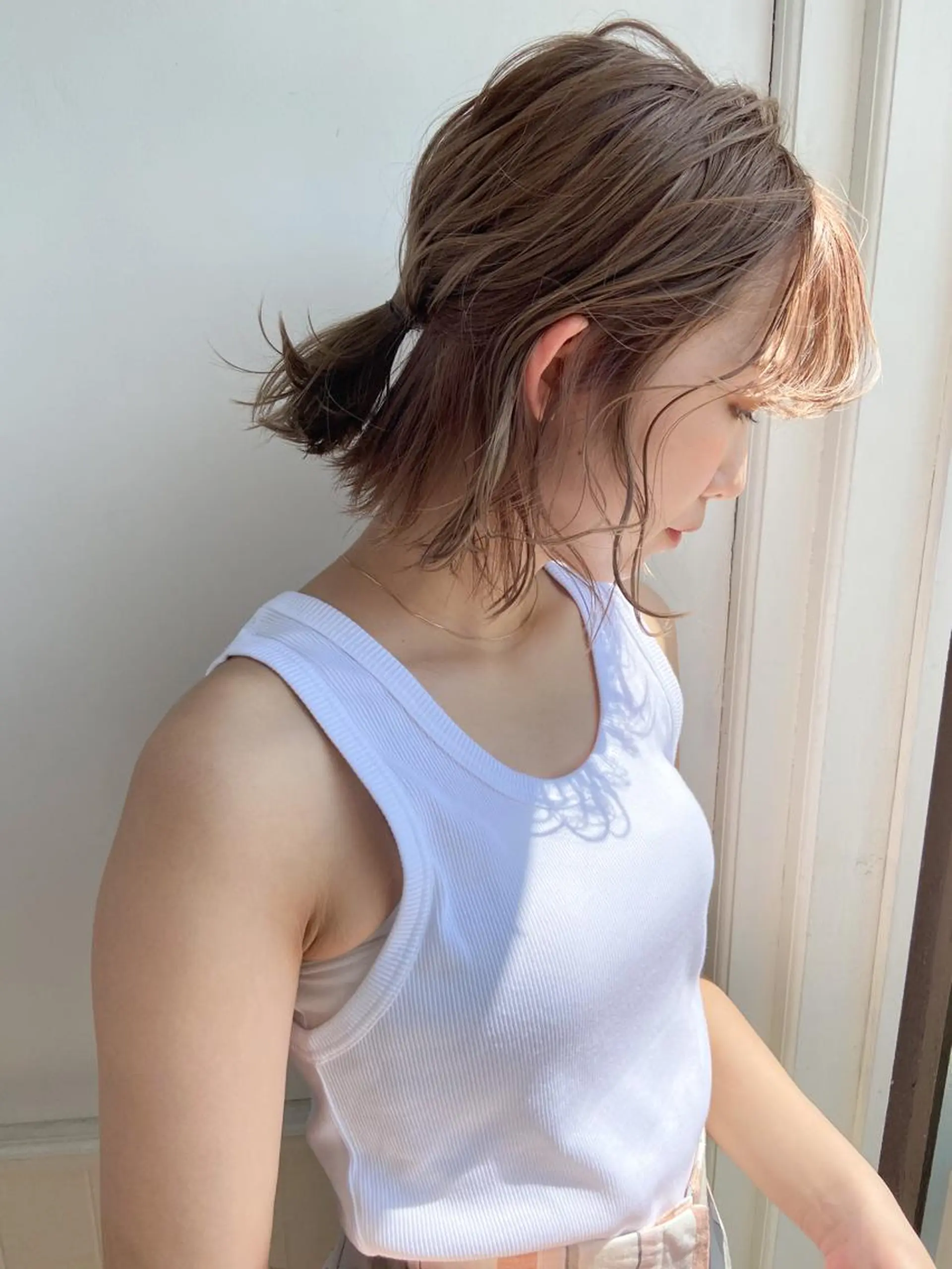 ミディアム カラー ボブ カット ヘアカラー トリートメント 岡本康平/ボブ /ブリーチ/レイヤーのヘアスタイル