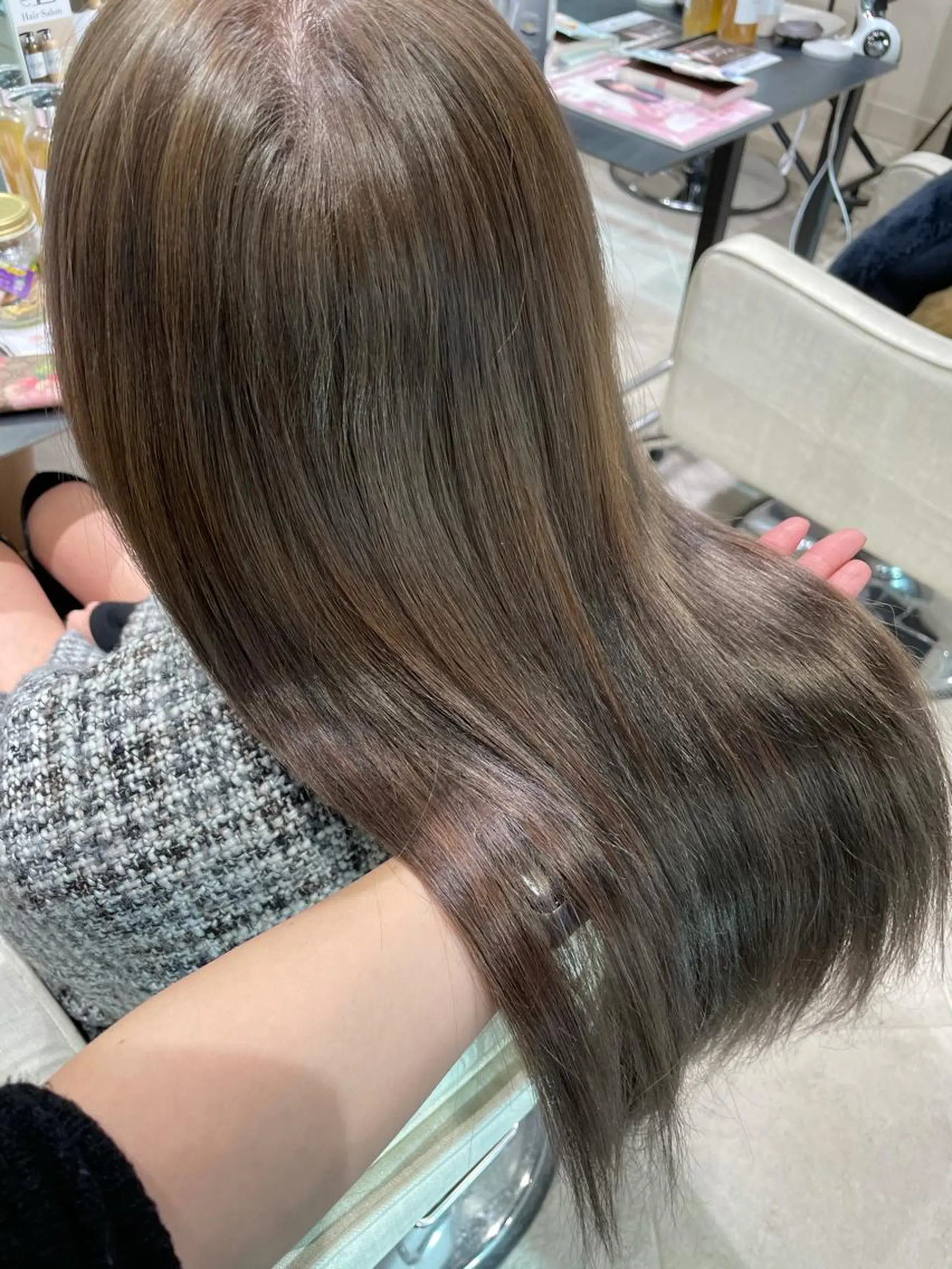 ロング カラー シールエクステ 透明感カラー エクステ ヘアカラー エクステ 🦋美髪／エクステ 🦋アベイクミのヘアスタイル