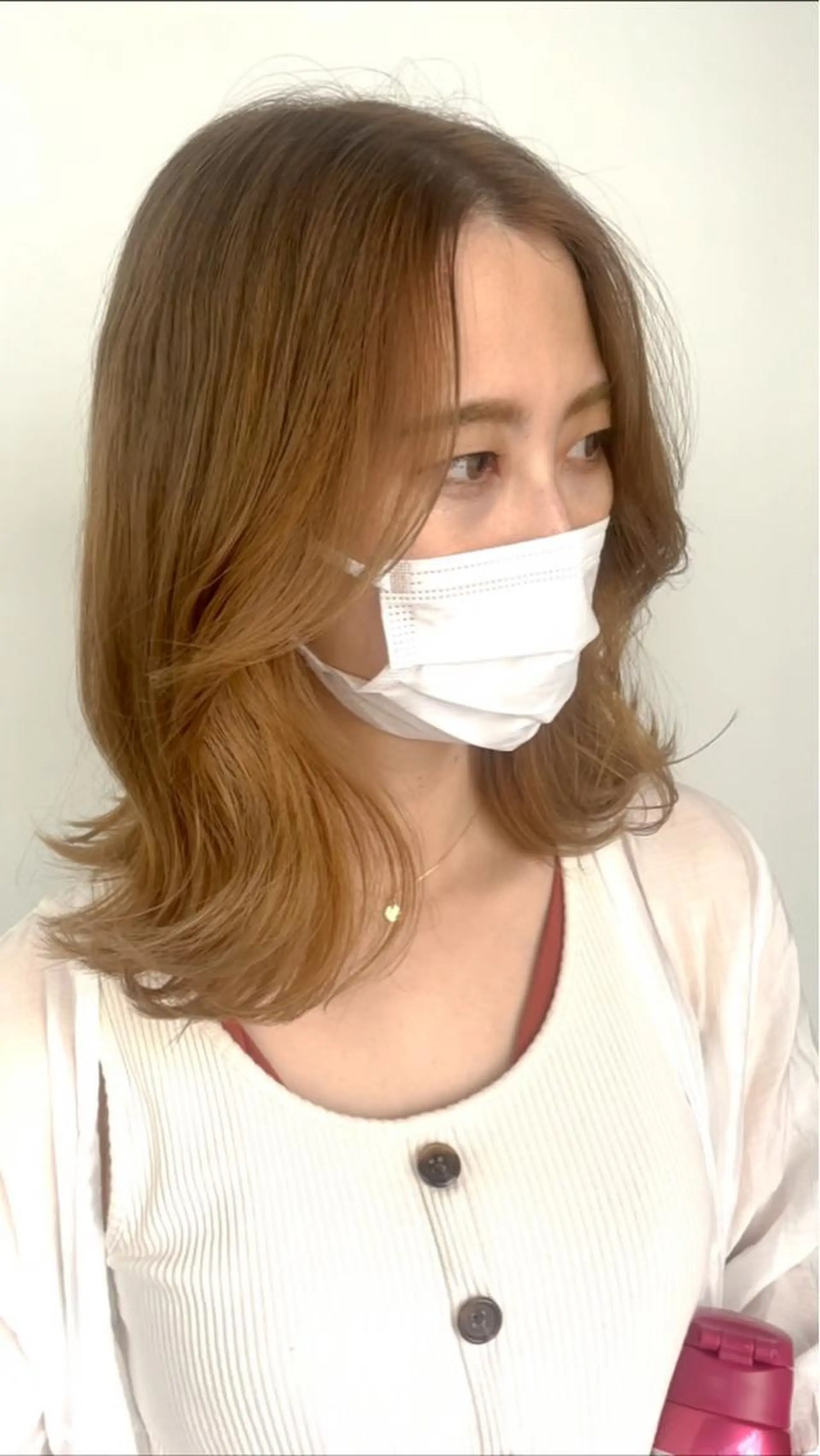 ミディアム カラー ベージュカラー オレンジ オレンジベージュ くびれヘア チヒョ🦋 韓国hair🇰🇷のヘアスタイル