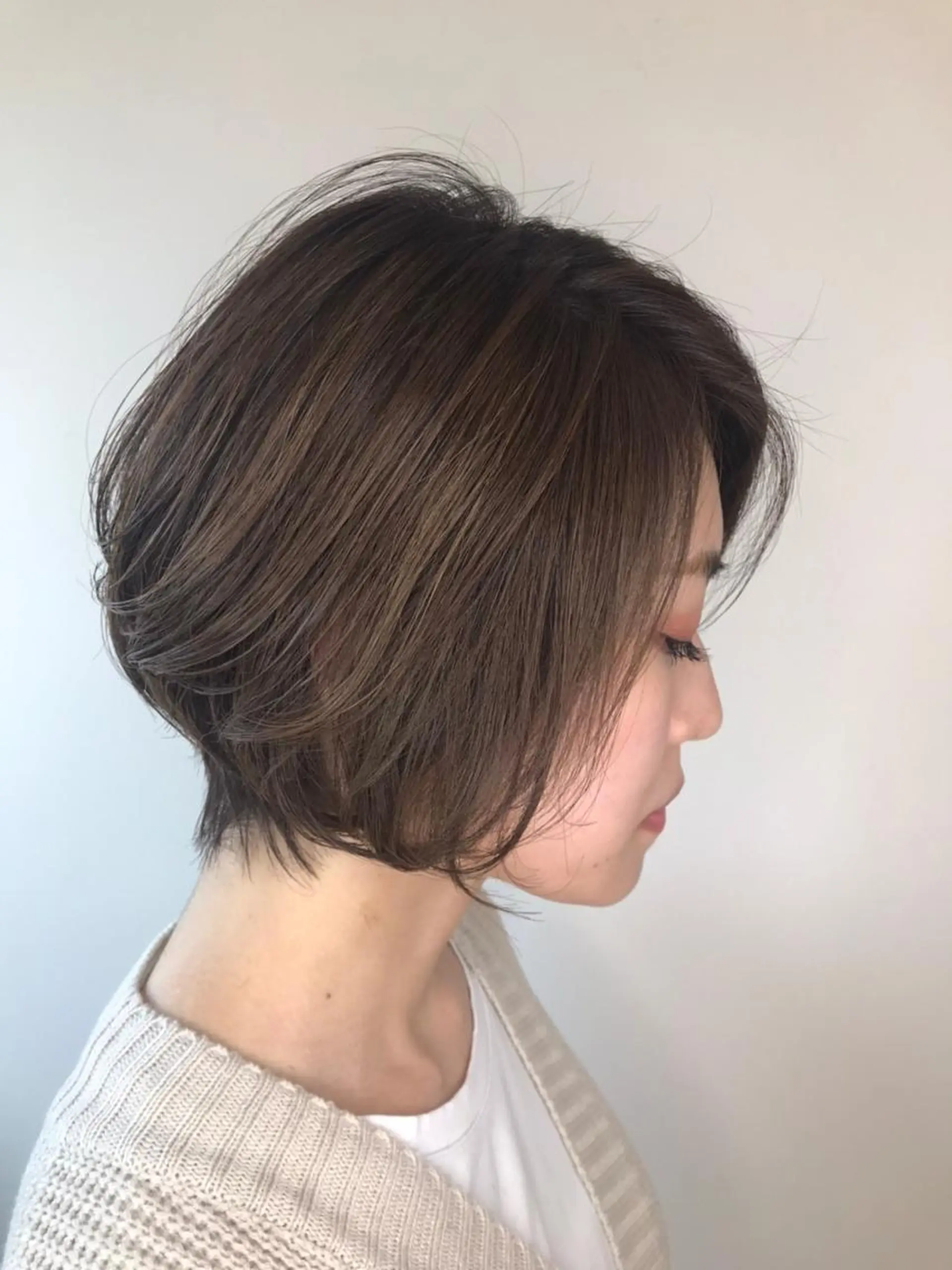 カラー デザインカラー Lienのヘアスタイル