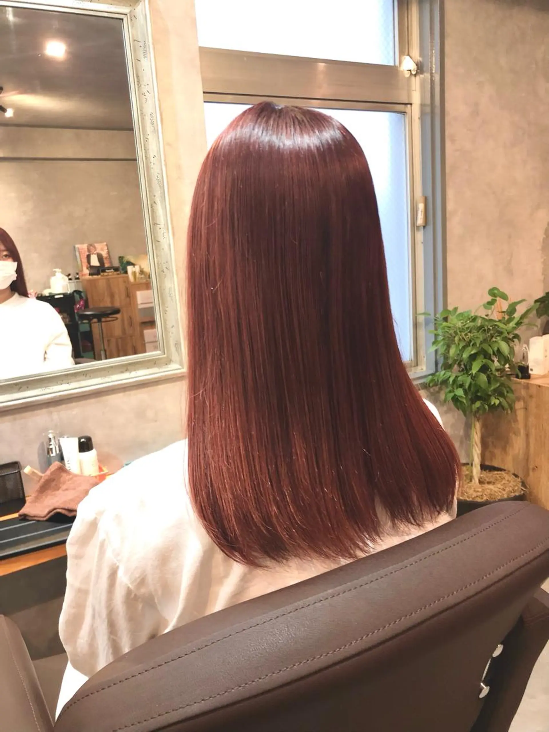 ミディアム カット ヘアカラー 🫧trym 🫧鎌田凌太のヘアスタイル