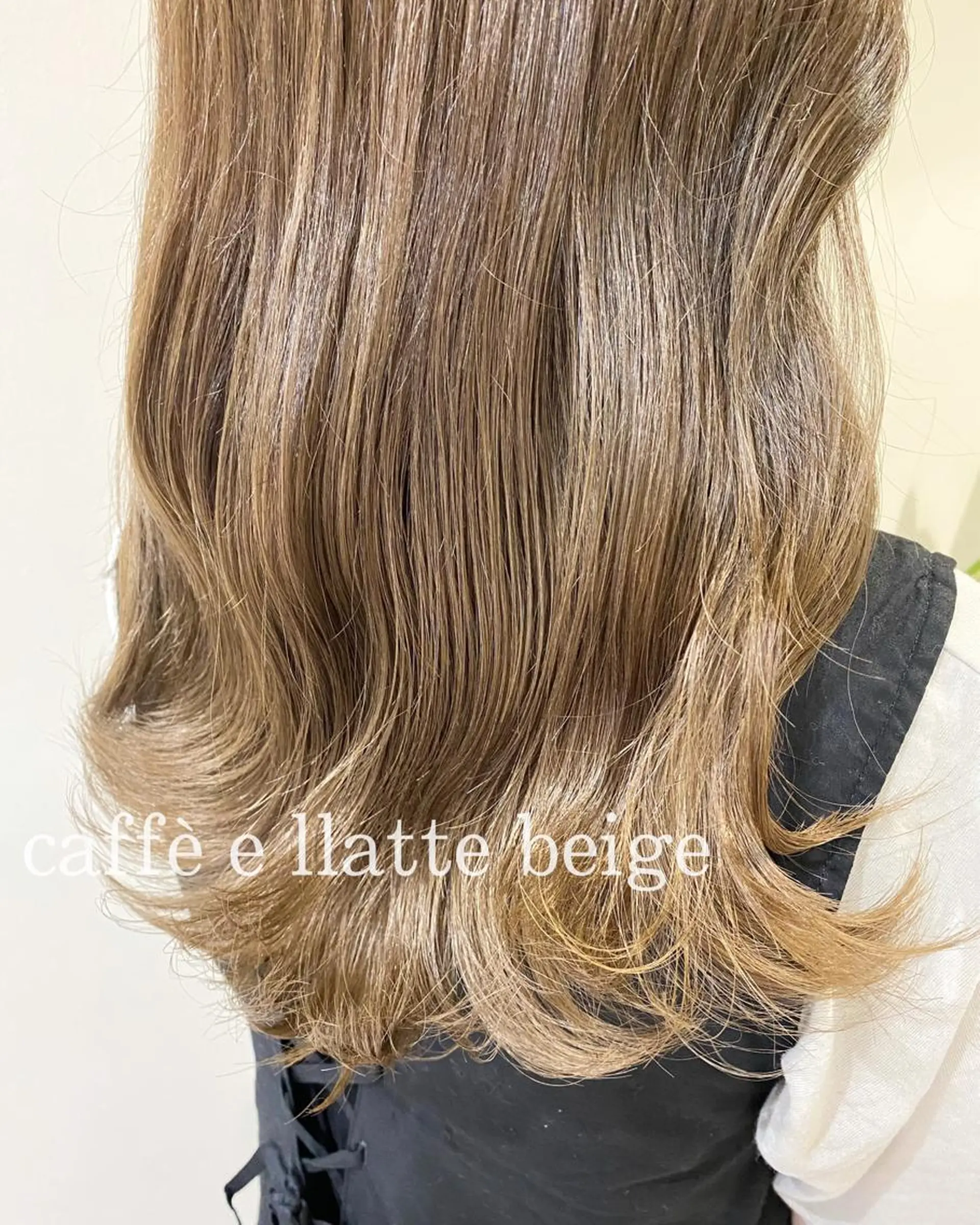 ロング カラー clomus所属・YUKA艶髪 🌸寛ぎ部屋のヘアスタイル