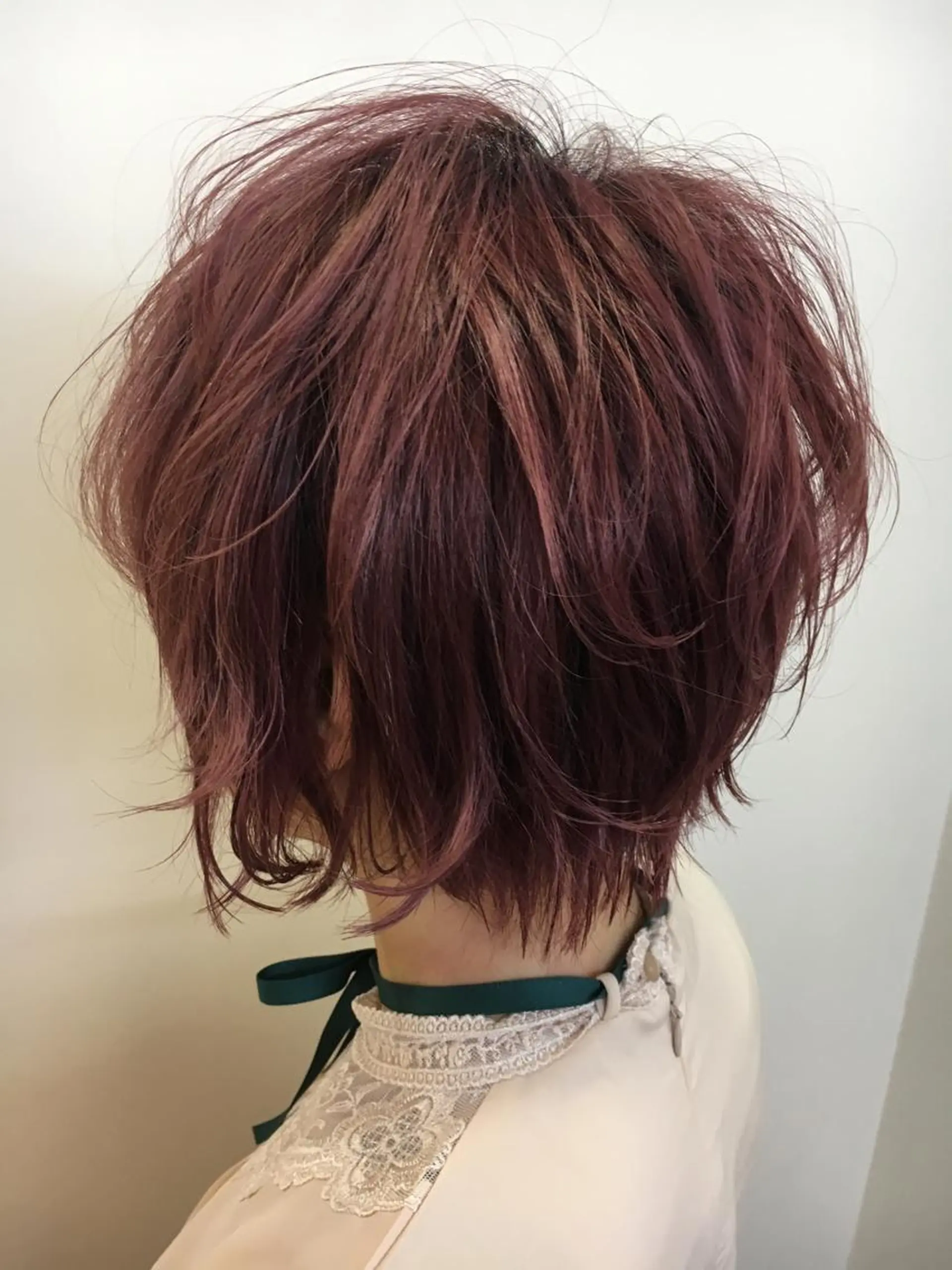 ショート ショートヘア ウルフカット ヘアカラー 永井 大希のヘアスタイル