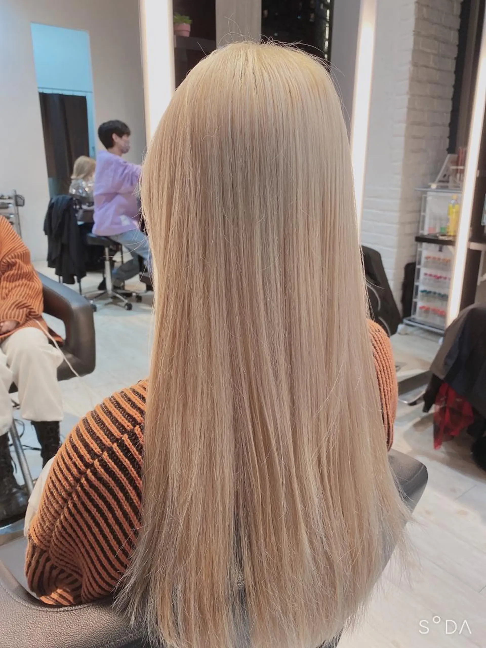 ロング カラー ブリーチ 鈴木直之/ハイトーン /ボブ/美髪矯正のヘアスタイル