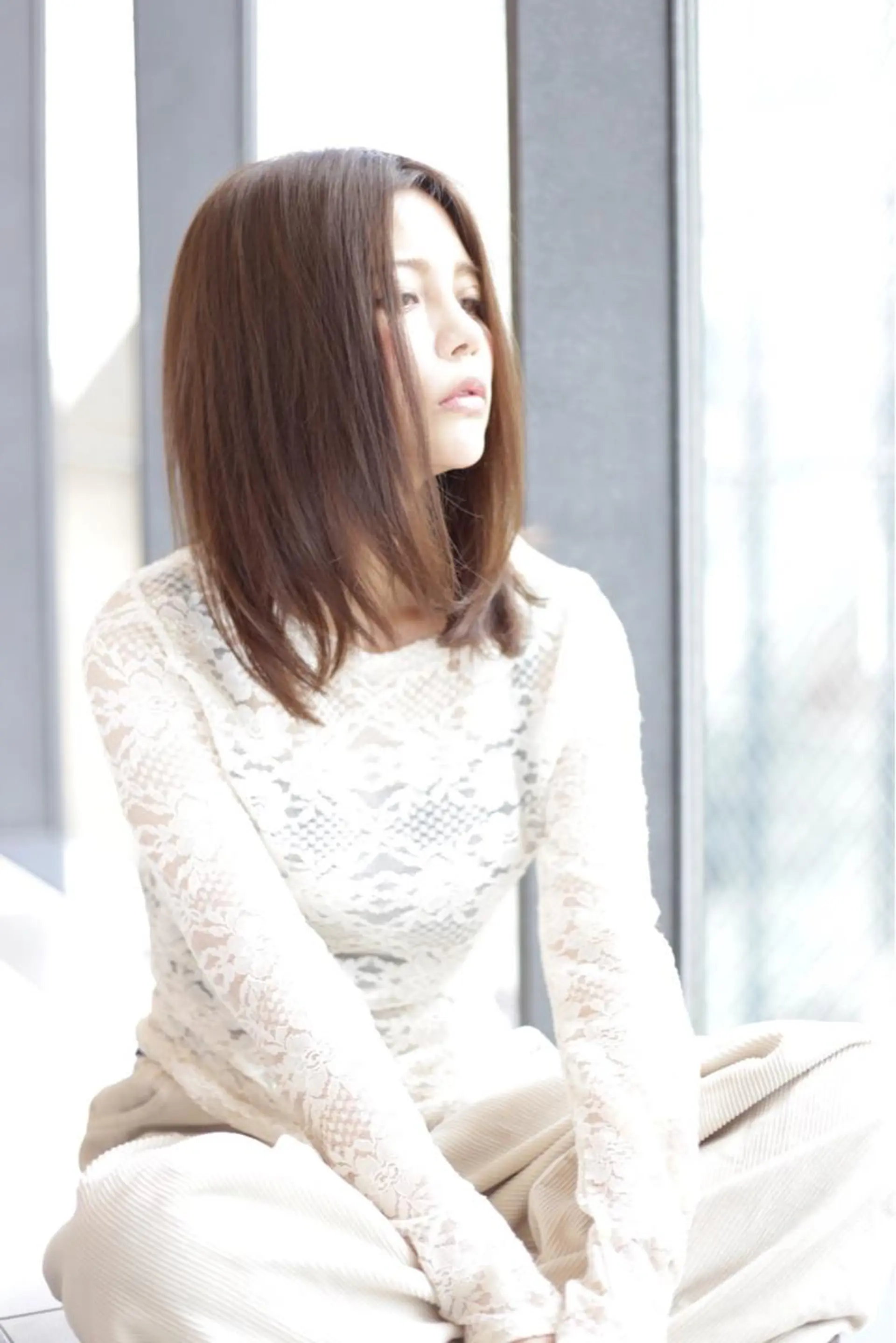 ミディアム neolive emのヘアスタイル