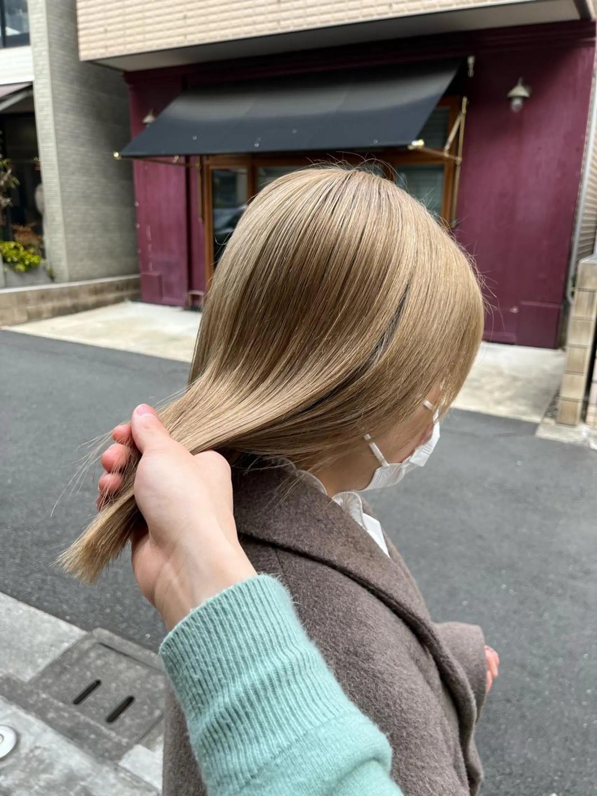 ミディアム カラー ブリーチ ブロンド カット ヘアカラー トリートメント DX所属・✨メンズスタイル✨ Daiのヘアスタイル