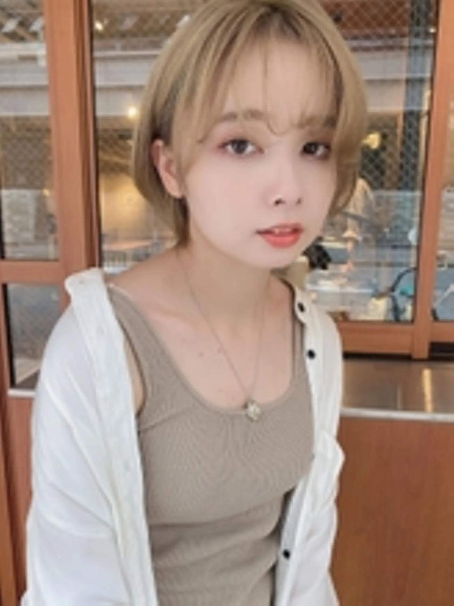 セミロング カラー 梅田茶屋町 Yutaのヘアスタイル