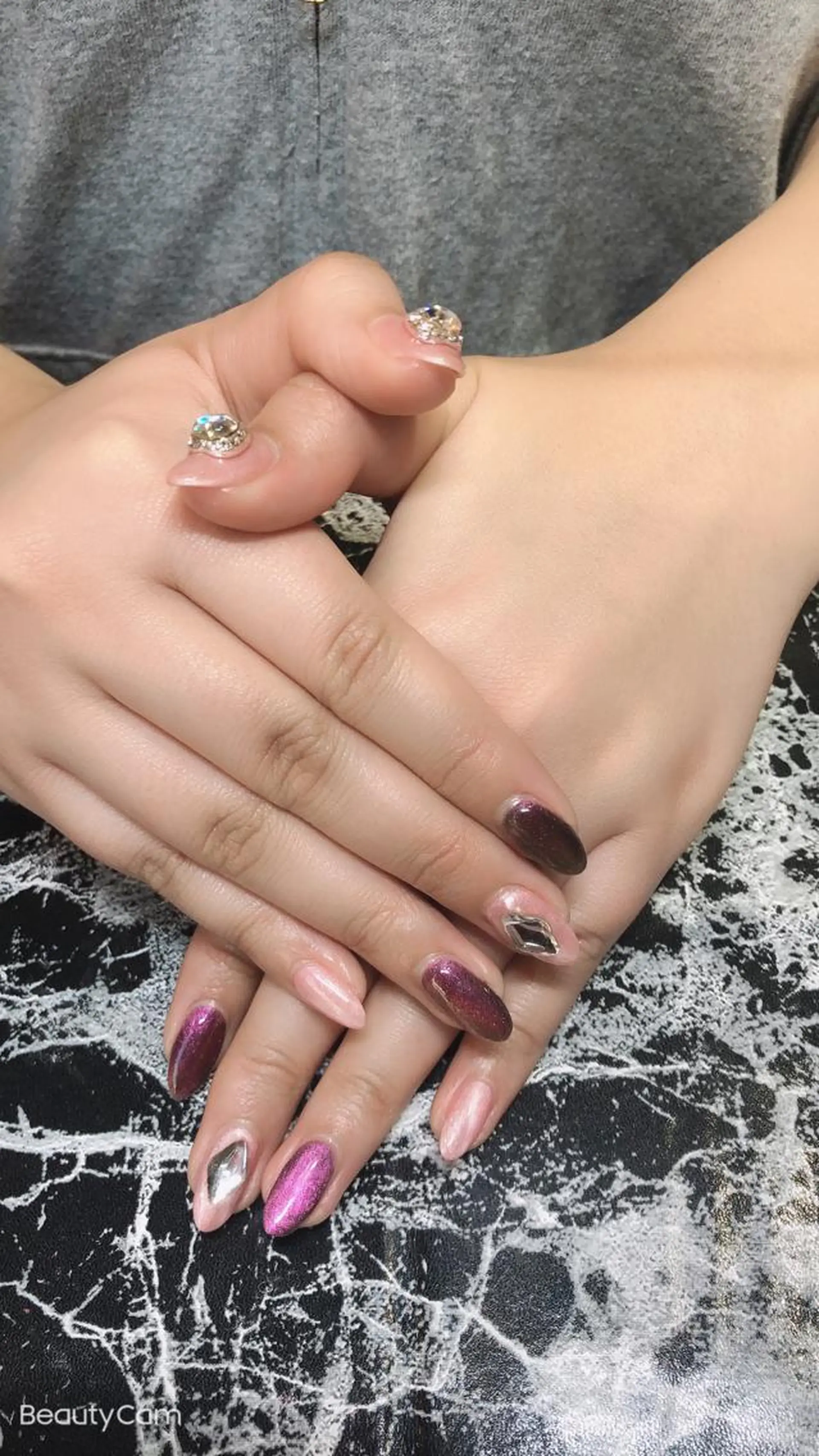 ネイル 💎Guarendo💎錦糸町店所属・✨アン ミユ✨のネイルデザイン