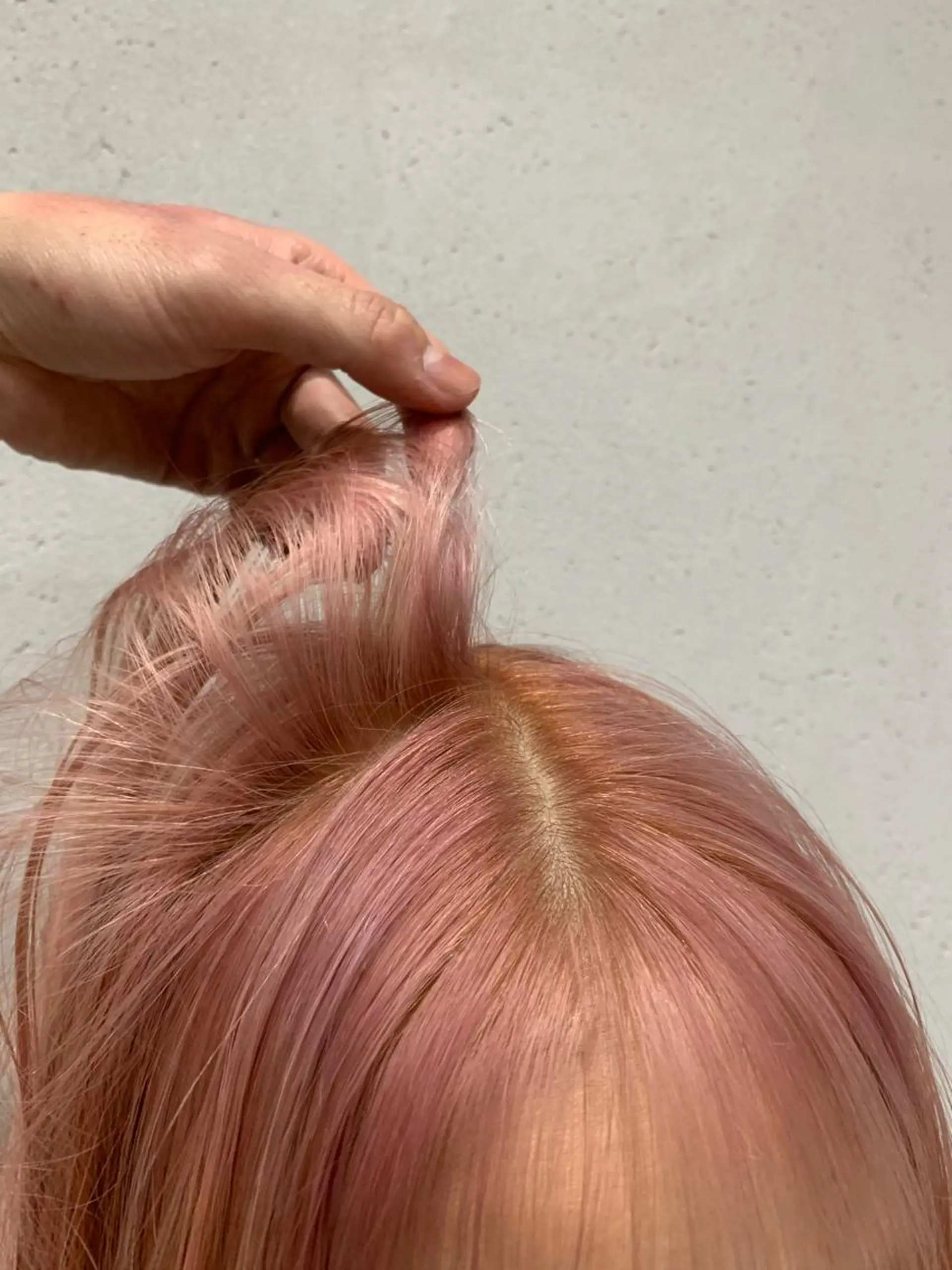 ショート カラー ボブパーマコテ巻き風 パーマNo1深江秀平のヘアスタイル