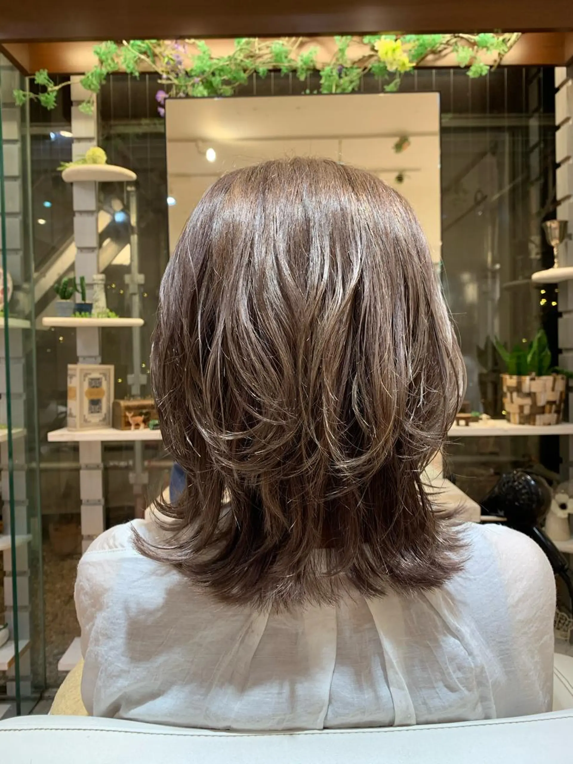 ミディアム カラー カット ヘアカラー トリートメント 大姶良 友輝の眉毛・アイブロウイメージ