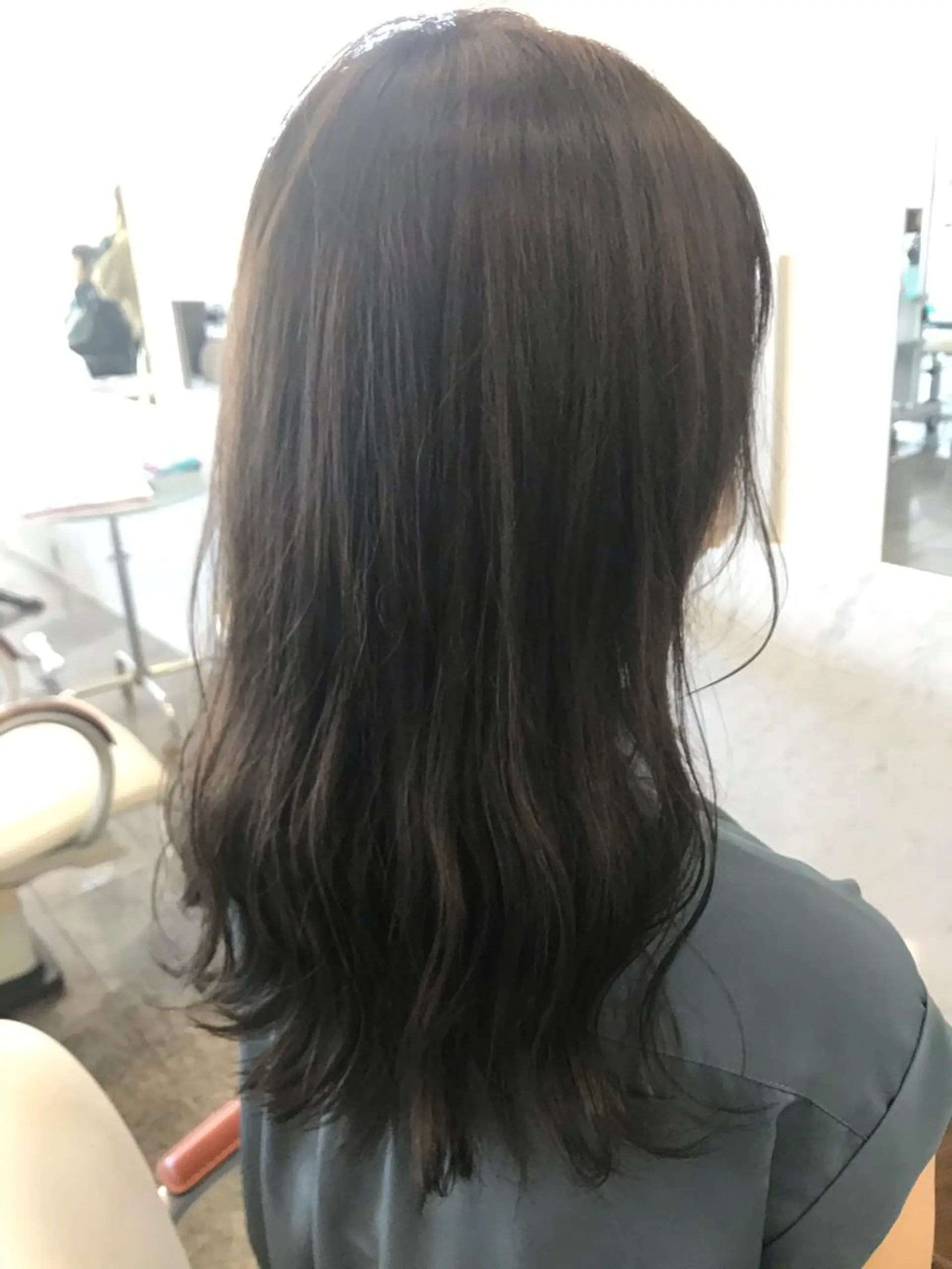 ロング 大森 有紗のヘアスタイル