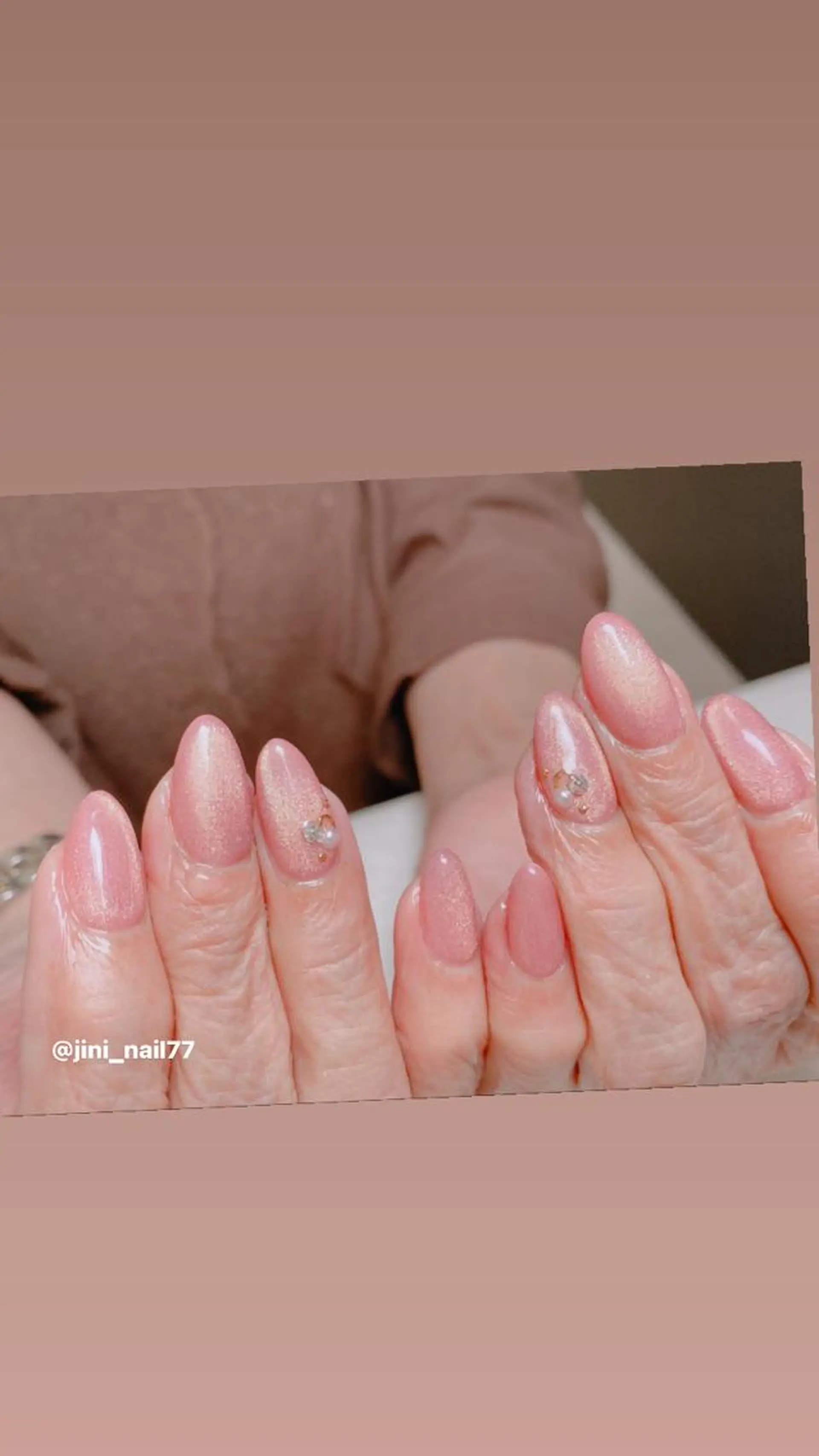 ネイル ハンドネイル JINI NAIL所属・ジニ ネイルのネイルデザイン