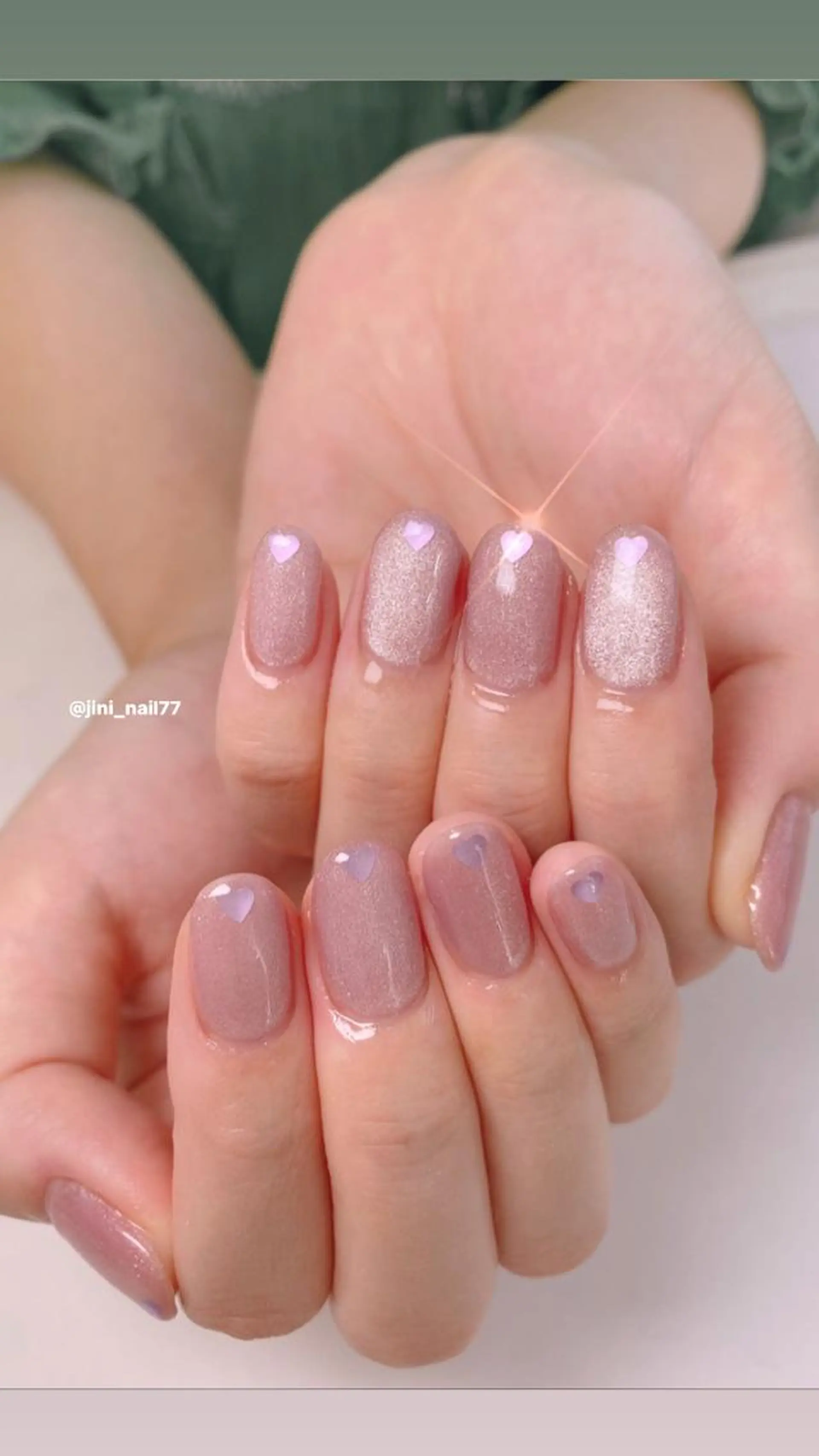 ネイル JINI NAIL所属・ジニ ネイルのネイルデザイン