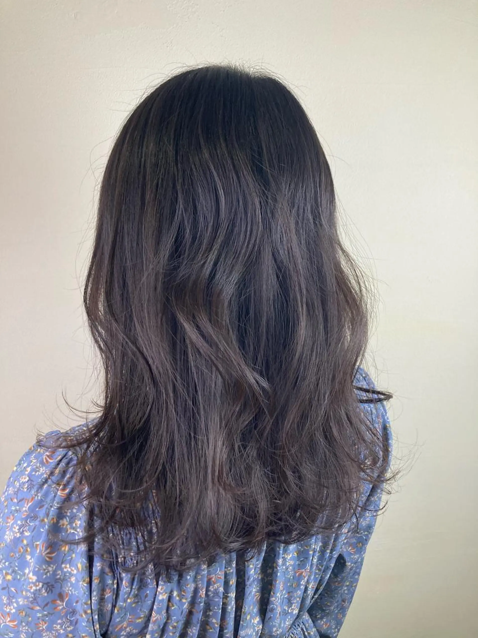 ミディアム カット bleach所属・池田 寿子のヘアスタイル