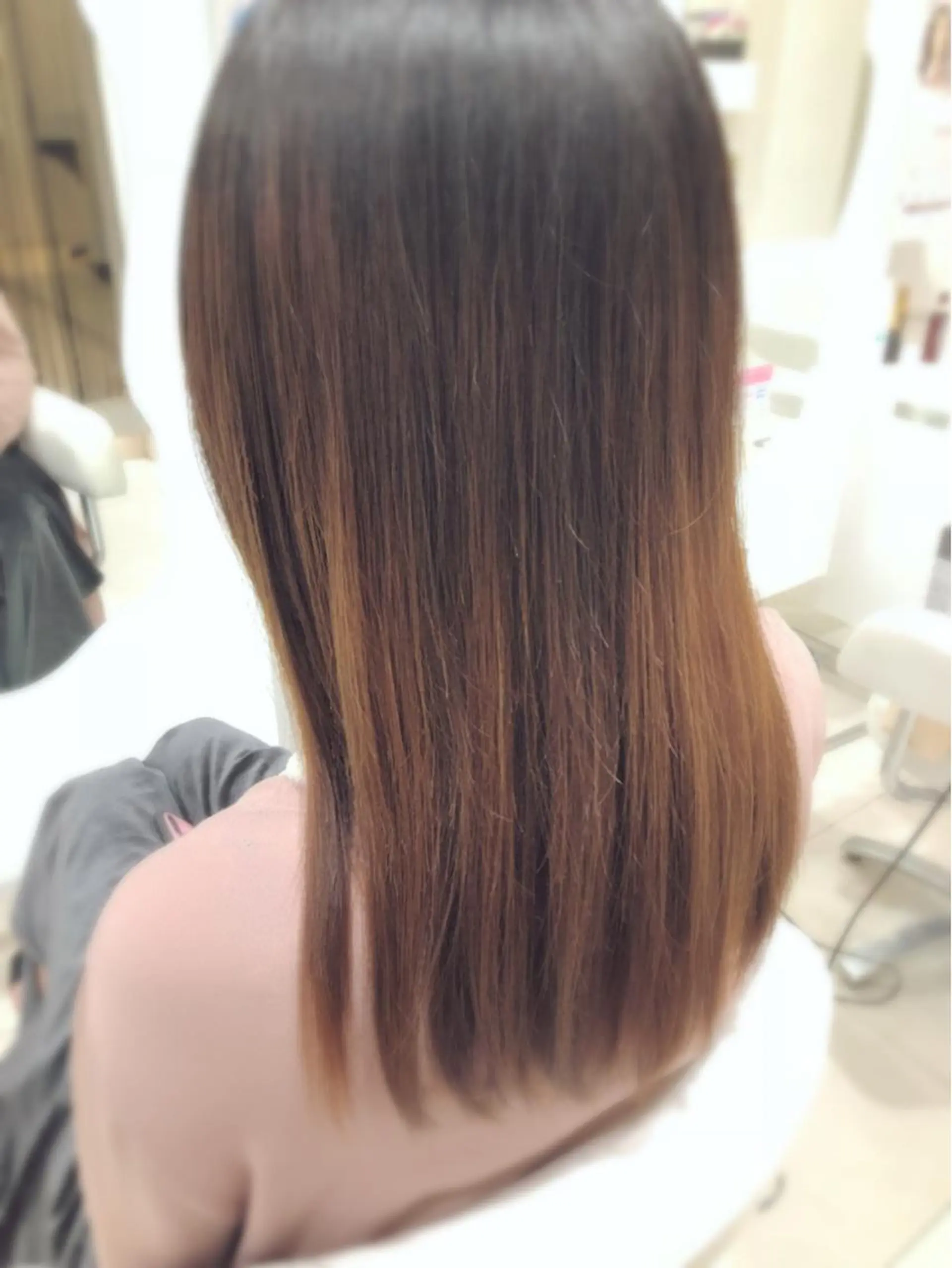 ロング カット ヘアカラー トリートメント セレスト心斎橋所属・上田 篤史のヘアスタイル