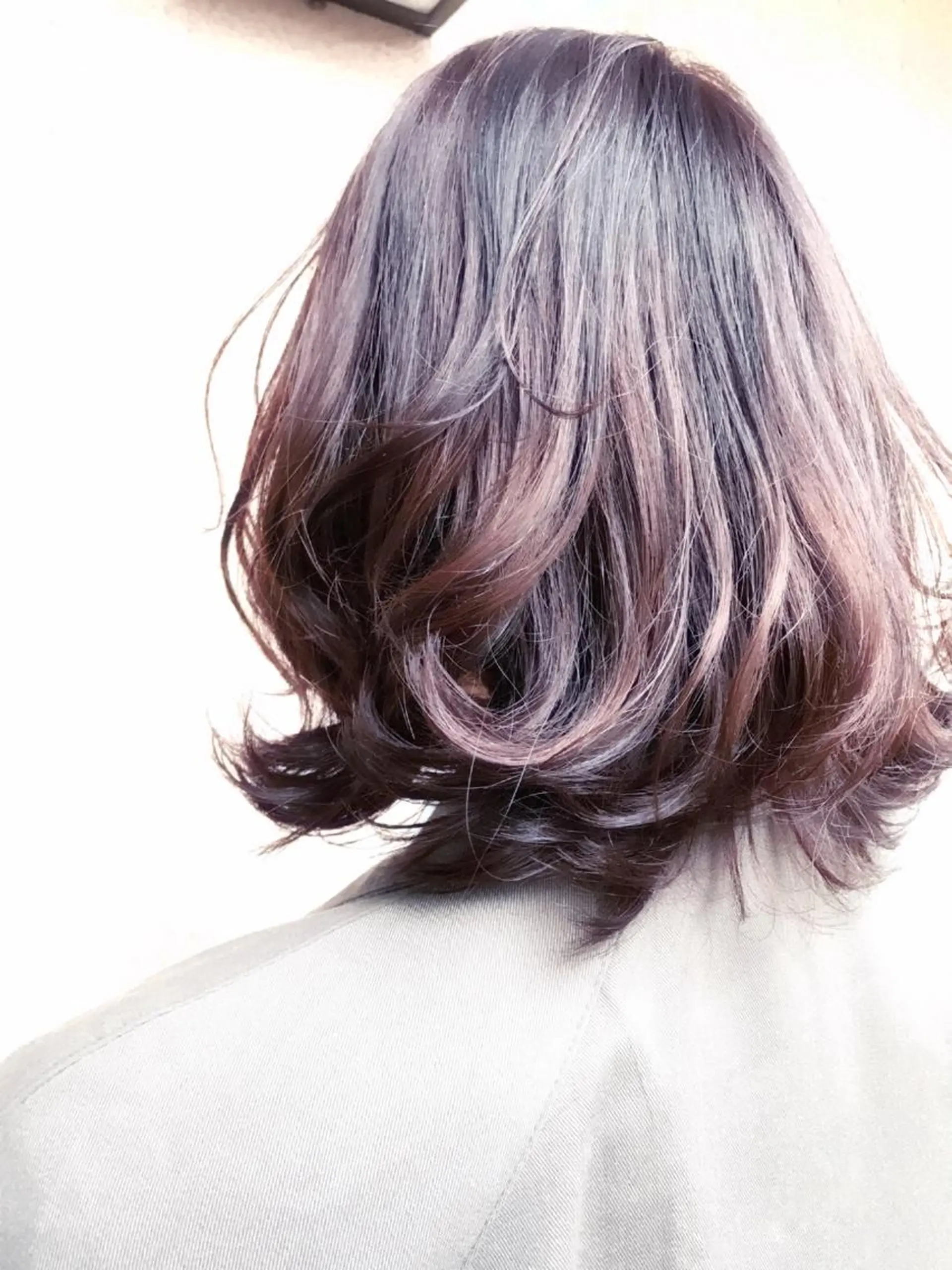 ショート カラー 透明感カラー ピンクカラー vato マンツーマンサロンのヘアスタイル