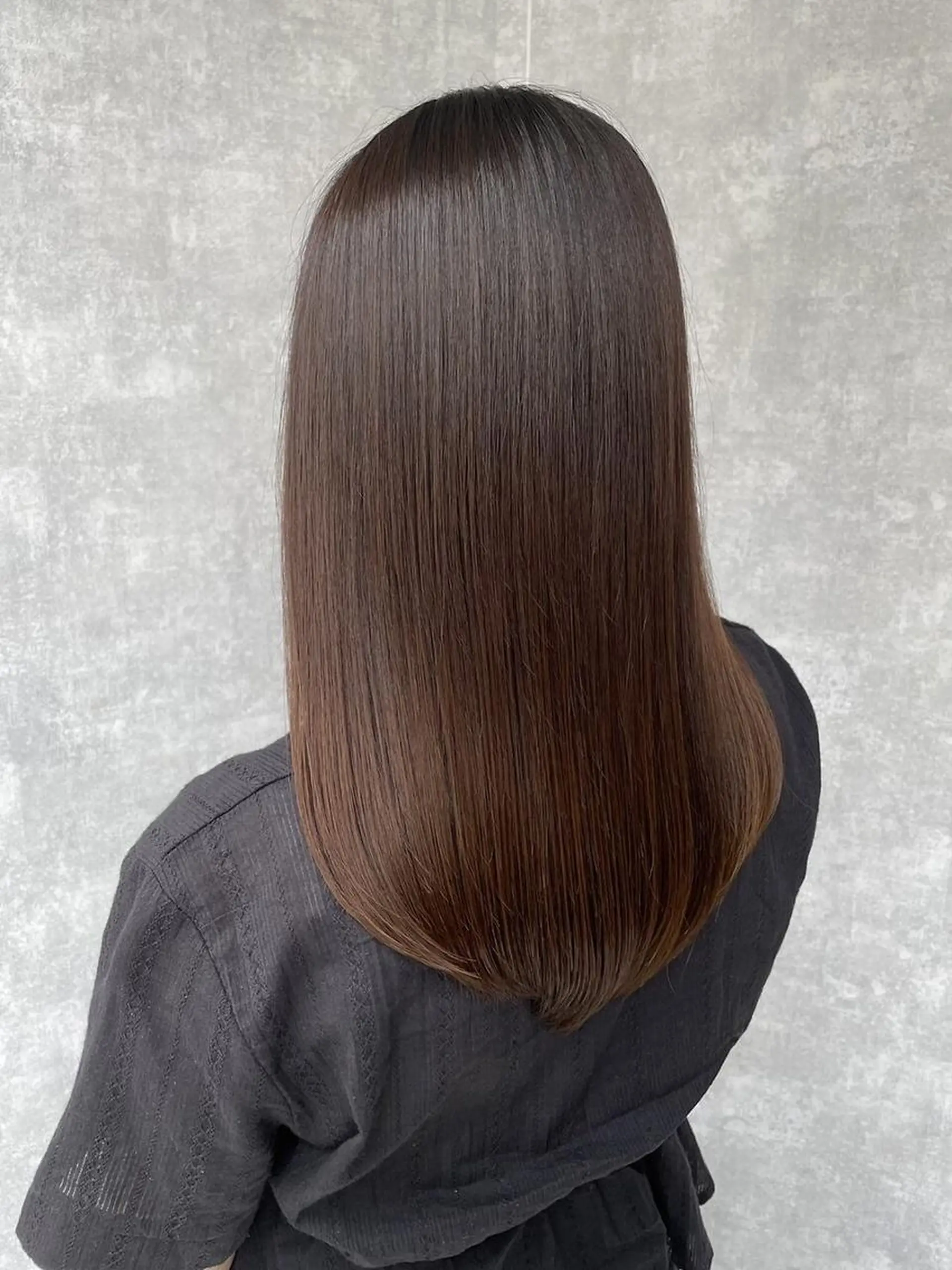 ロング H. Shimodeのヘアスタイル